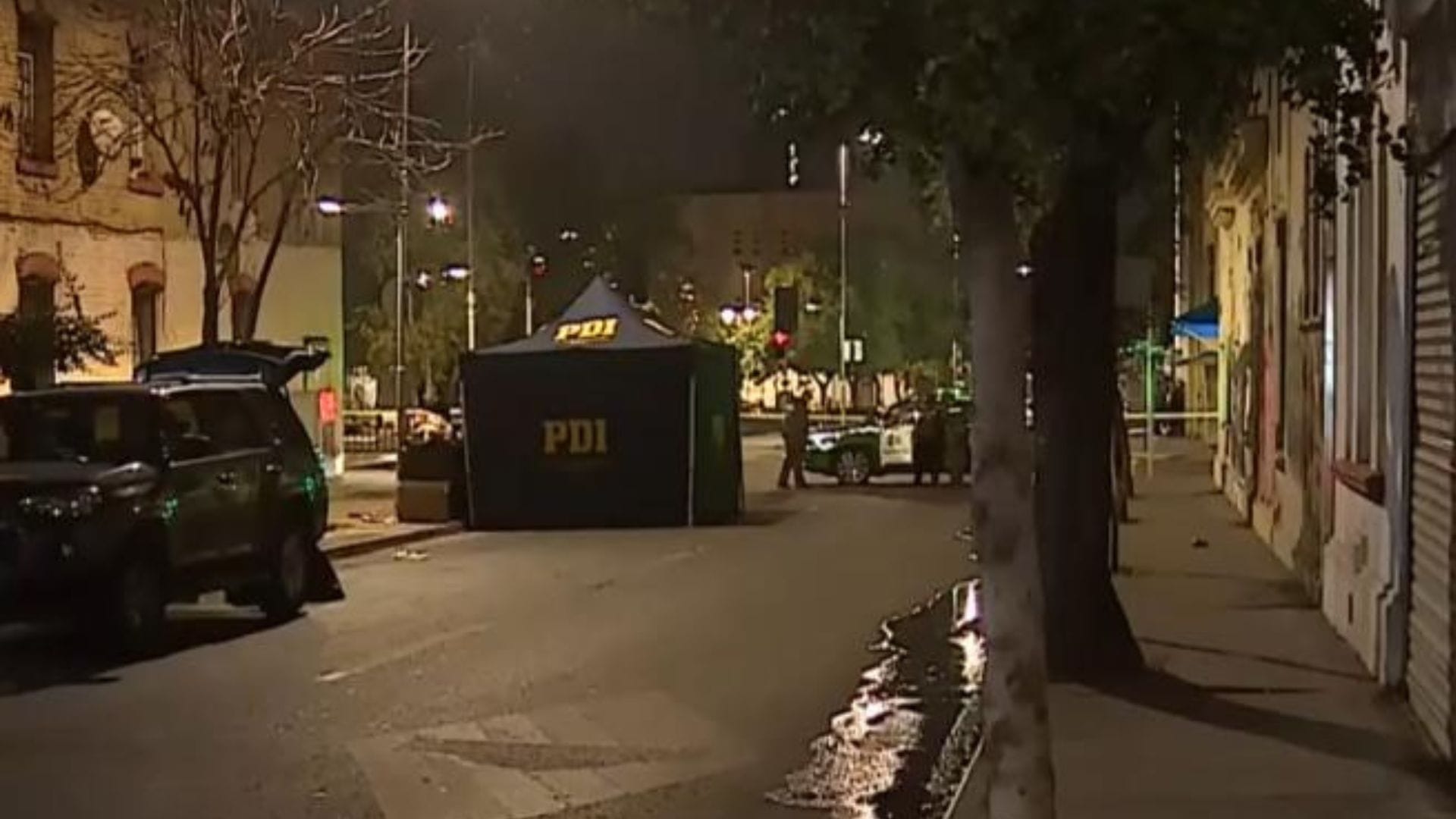 Encuentran feto envuelto en una bolsa junto a basureros del centro de Santiago