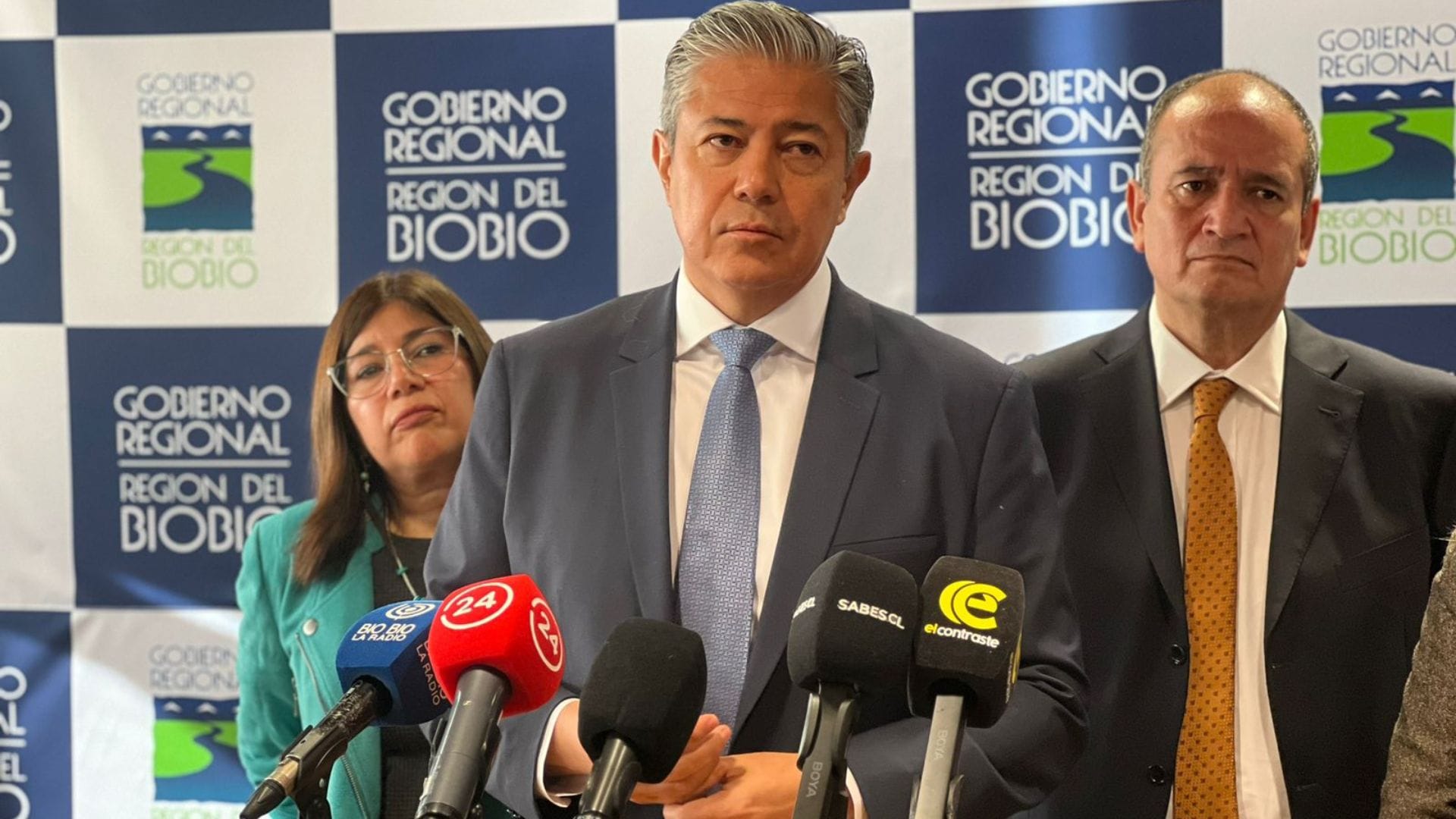 Gobernador de Neuquén llega al Biobío para vender gas natural de Vaca Muerta