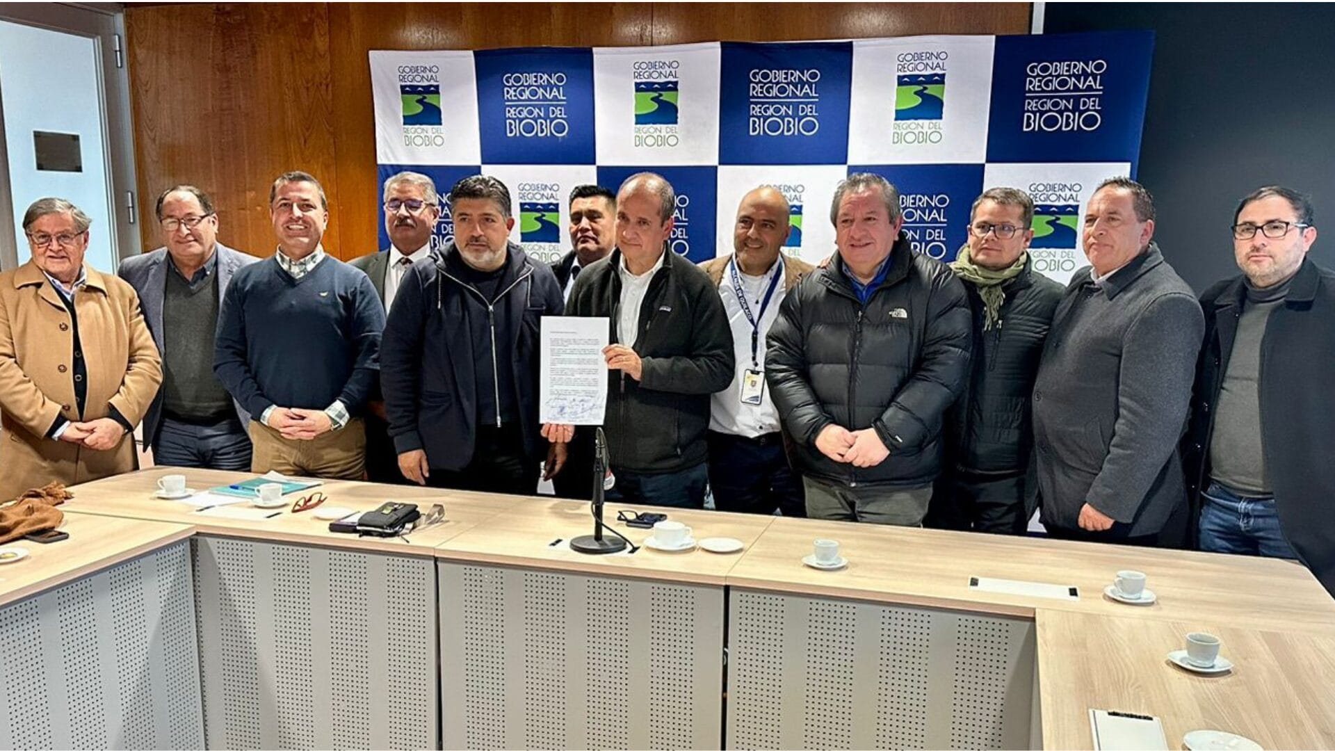 Las dudas de los candidatos a gobernador tras carta de alcaldes para repostulación de Díaz