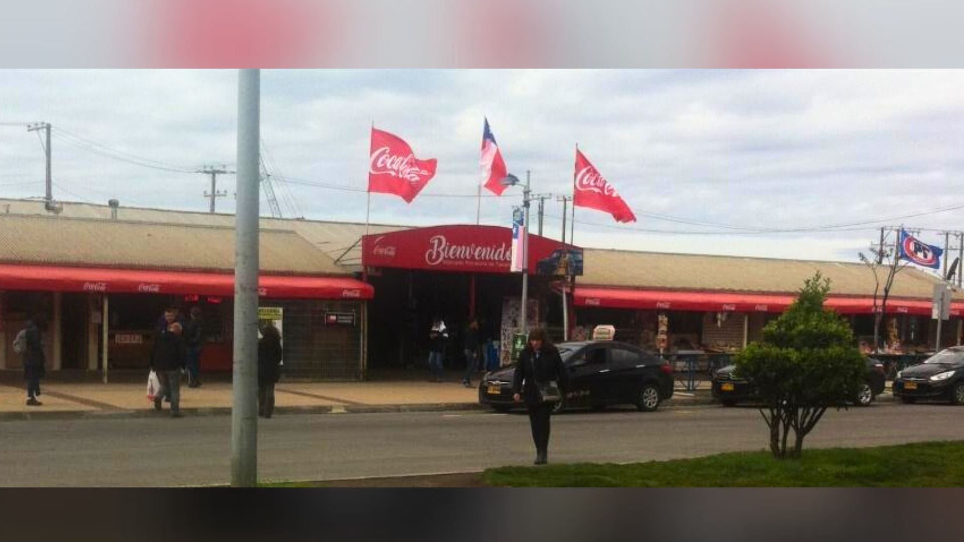 Hombre intenta incendiar el mercado provisorio de Talcahuano y ataca con dichos xenófobos a nochero que lo descubrió