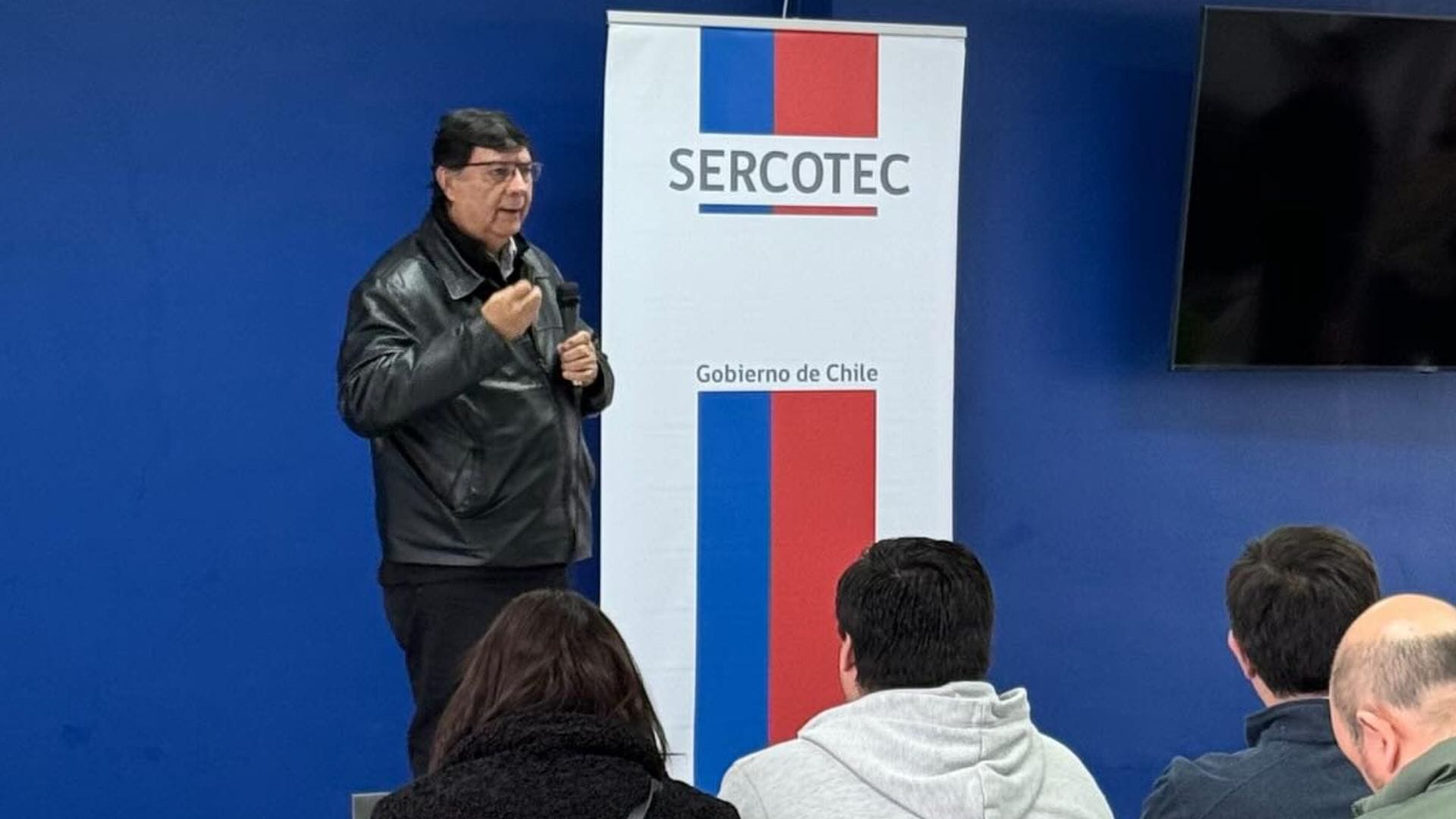 La carrera por el GORE Biobío lleva al PS a sumar nuevo nombre