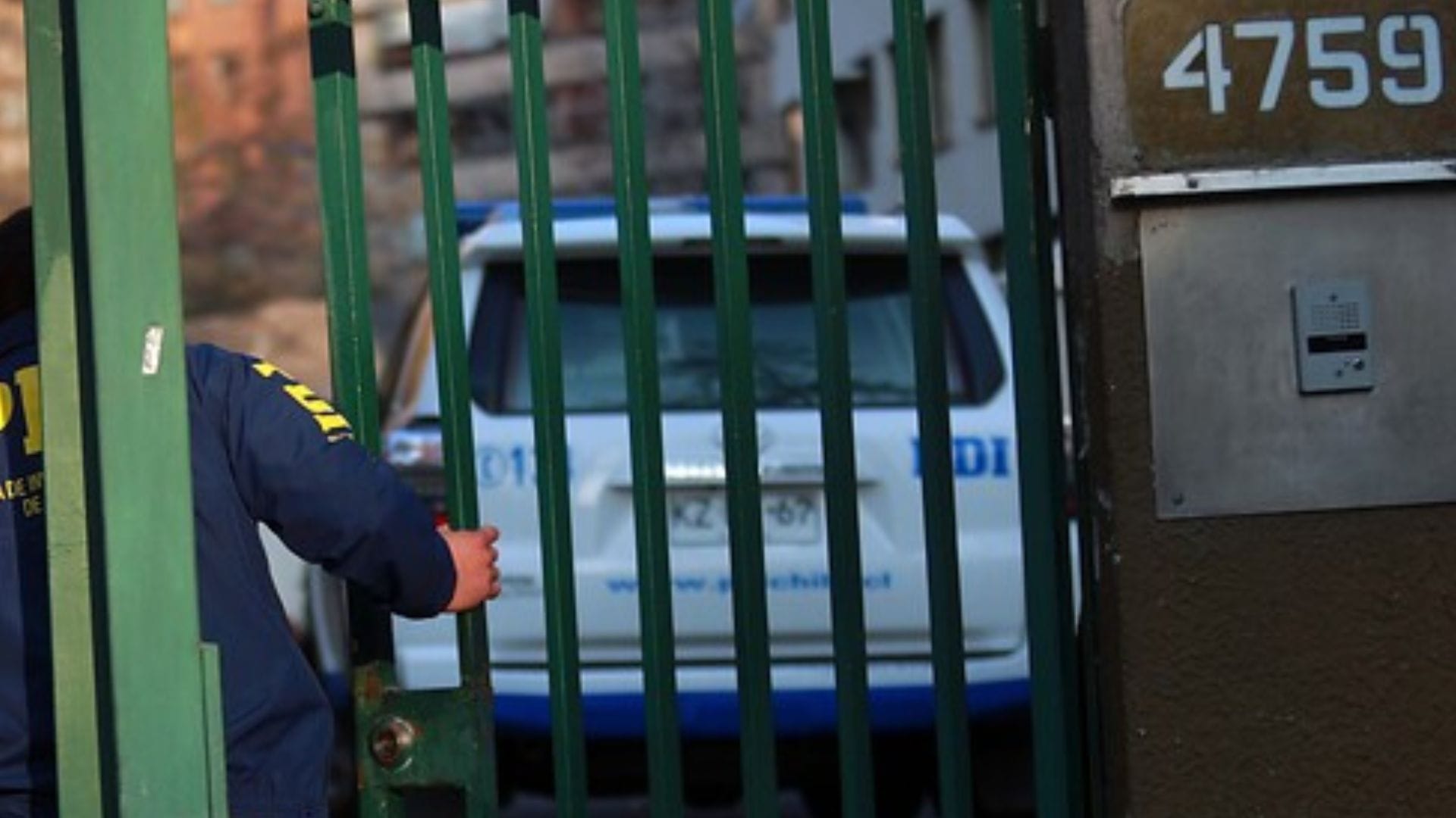 Reconoció haber disparado por accidente a su hermano: Detienen a adolescente de 14 años en Puente Alto