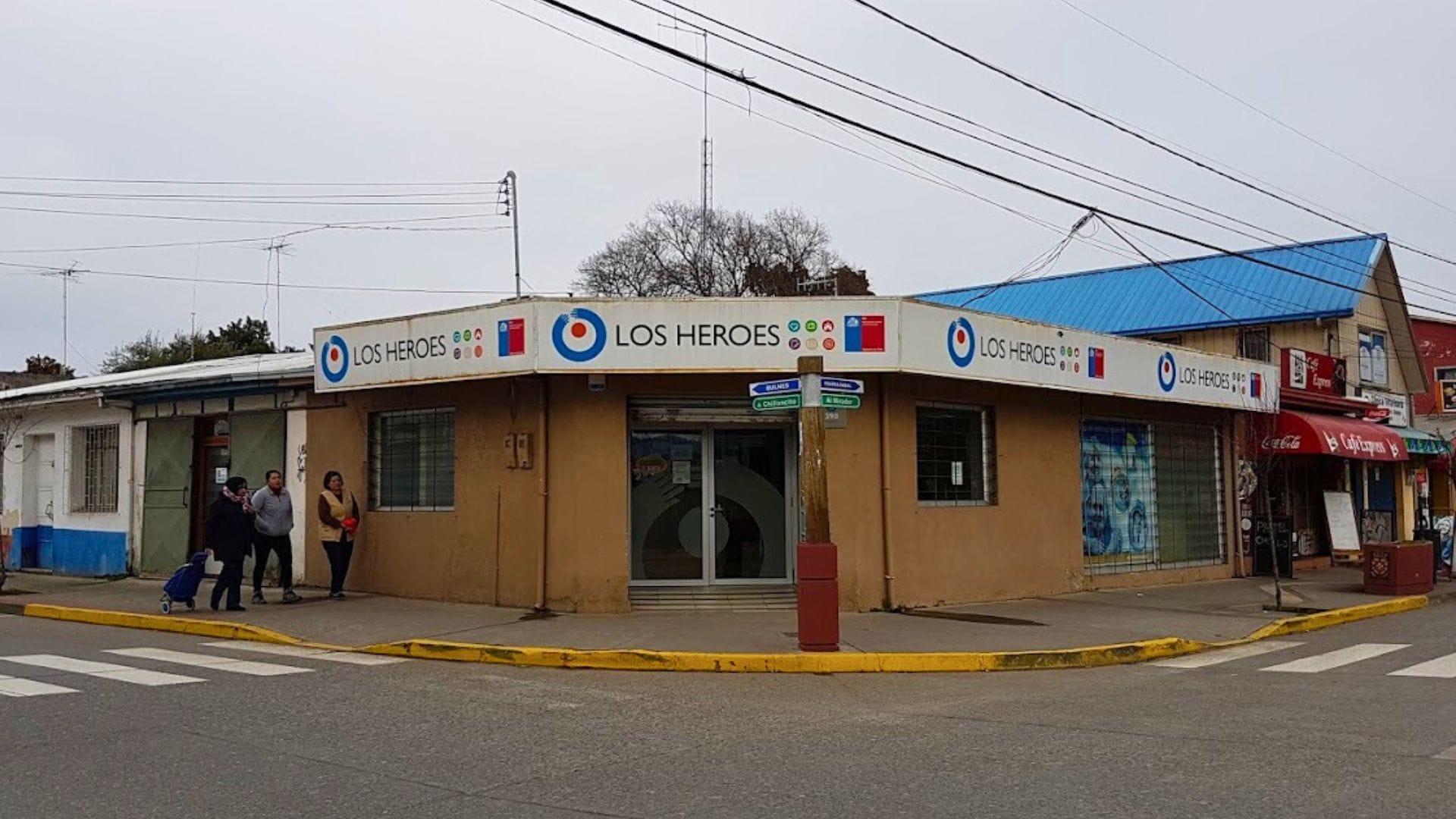 Delincuentes huyen con $25 millones tras violento asalto en Hualqui: Atacaron caja de compensación