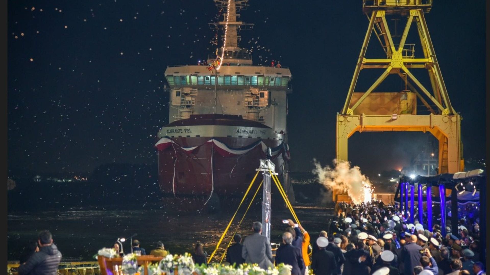 Gabriel Boric presidiría ceremonia donde buque Rompehielos ingresará oficialmente a la Armada de Chile