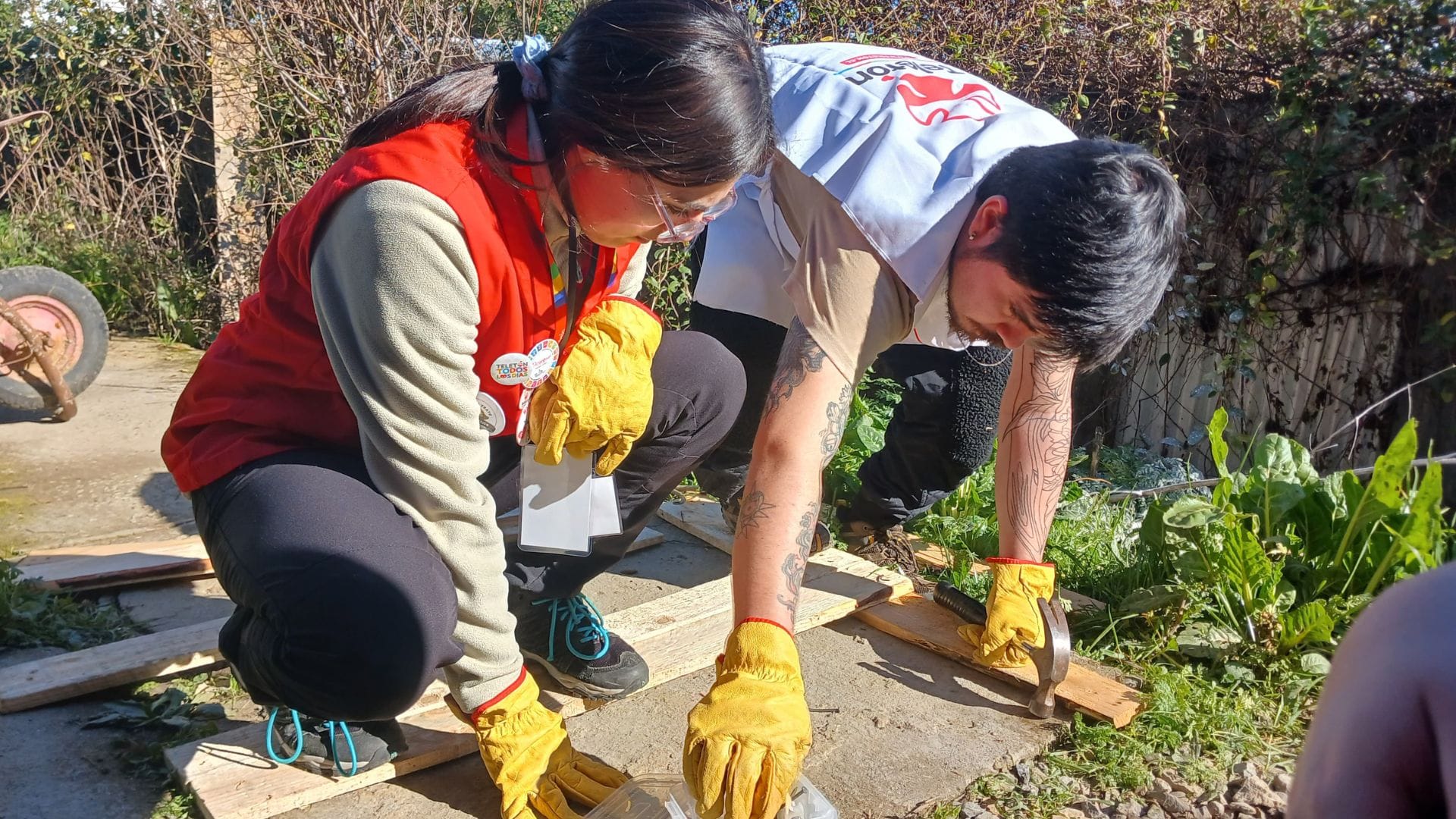 Voluntarios de Teletón mejoran la accesibilidad de casas de pacientes en Chillán y el Gran Concepción