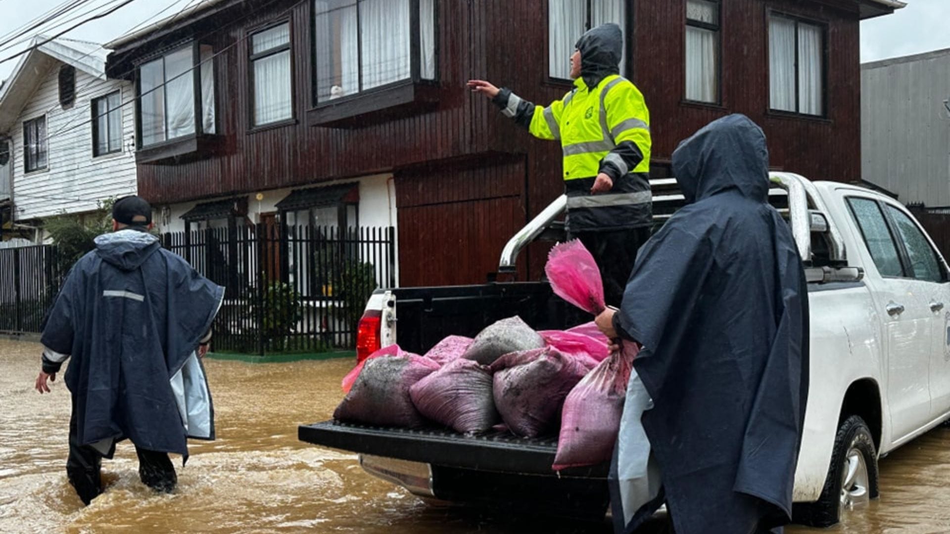 Curanilahue otra vez bajo el agua: Más de 1.200 casas afectadas