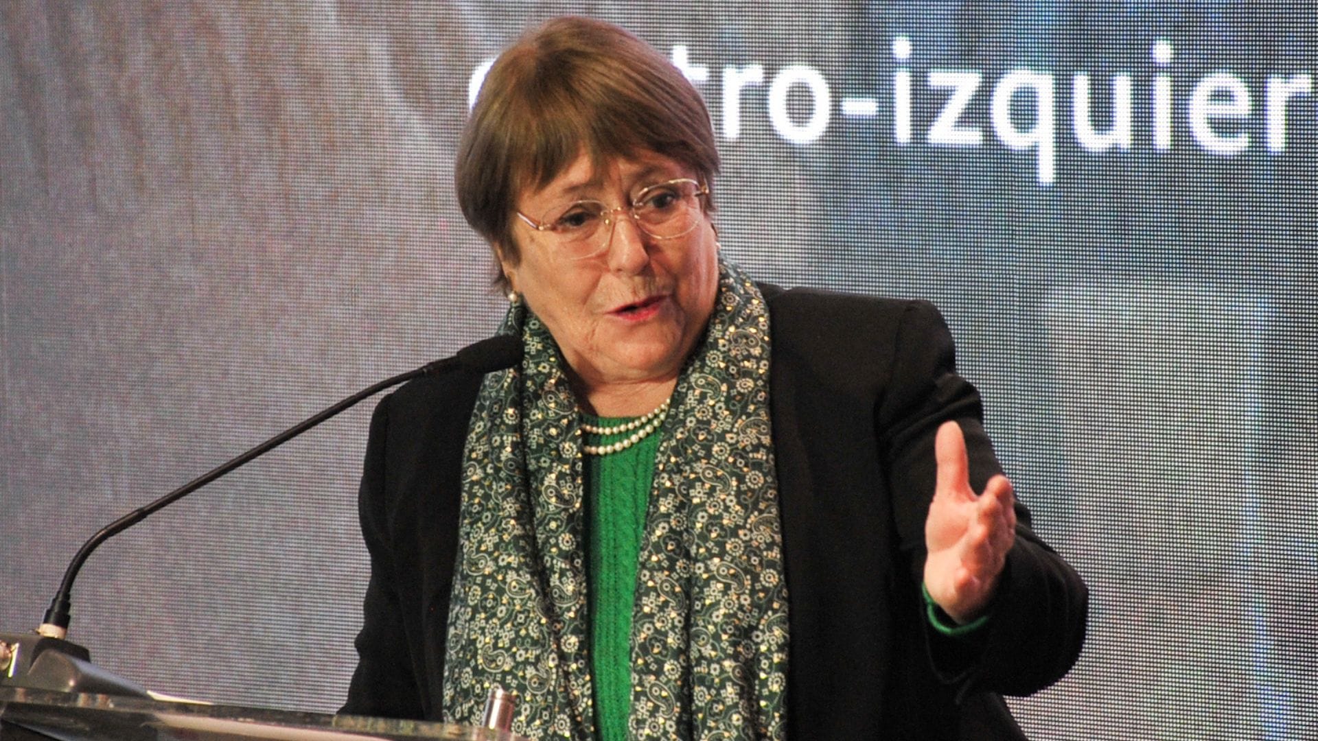 Bachelet empata a Kast y queda a cuatro puntos de Matthei en segunda vuelta según Encuesta Cadem