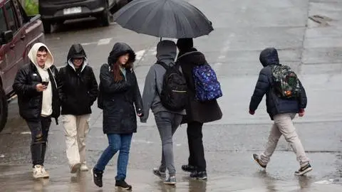 Llega nuevo sistema frontal: Estas son las regiones con pronóstico de lluvia esta semana