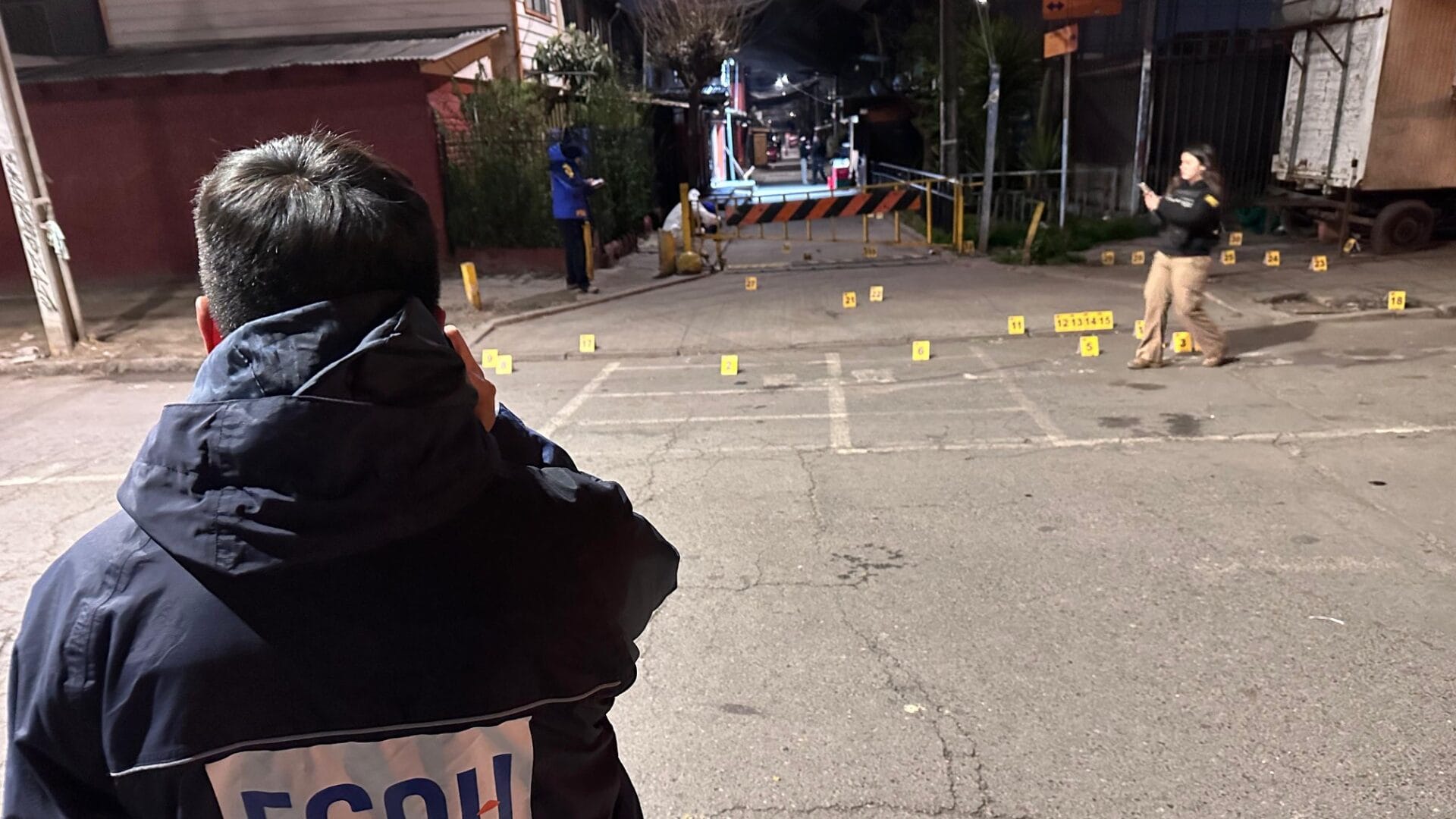 Se perpetraron más de 100 disparos: Balacera dejó a un hombre en riesgo vital en La Pintana