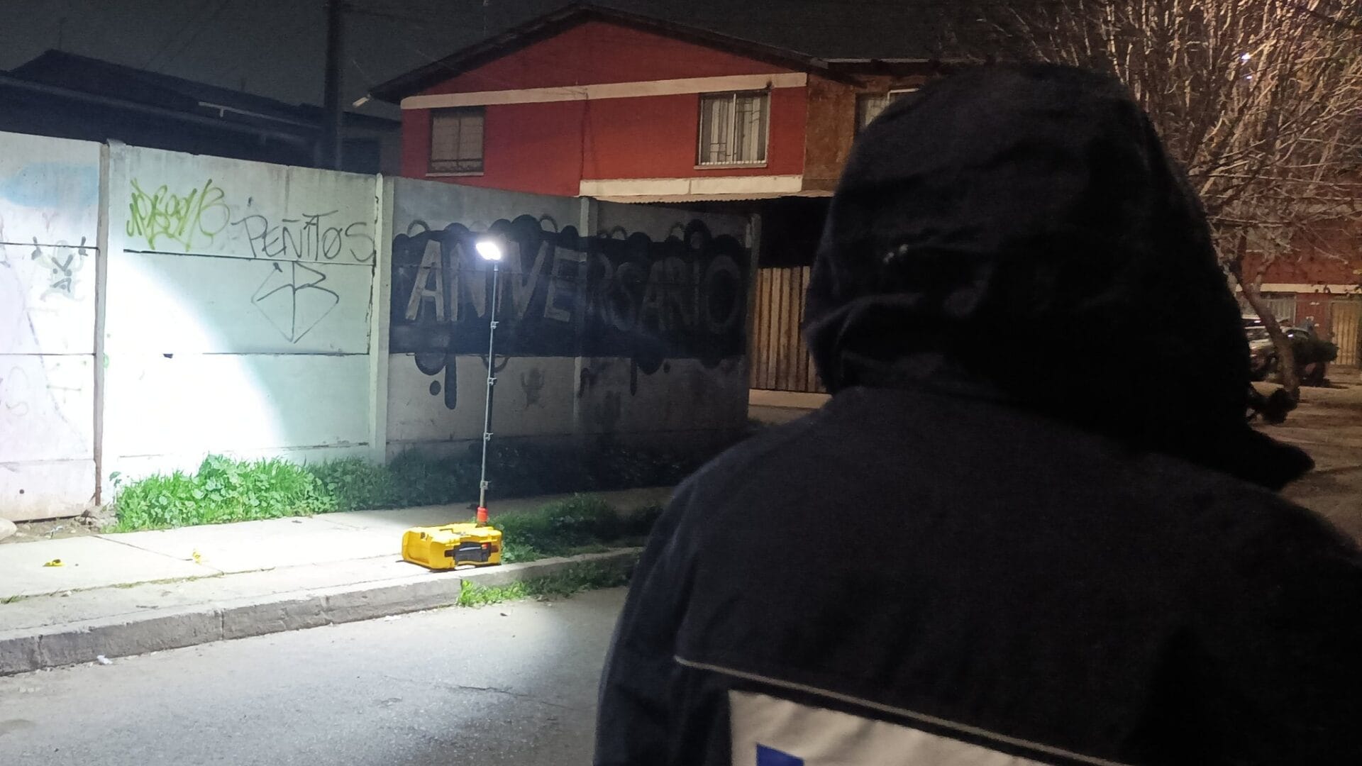 Lo acompañaba su pareja: Hombre muere acribillado cuando se encontraba en su vehículo en La Pintana