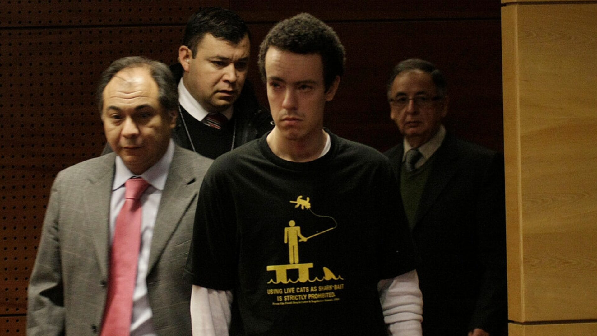 Estaba en riesgo vital tras electrocutarse: Muere Luciano Pitronello, condenado por intentar poner bomba en sucursal bancaria