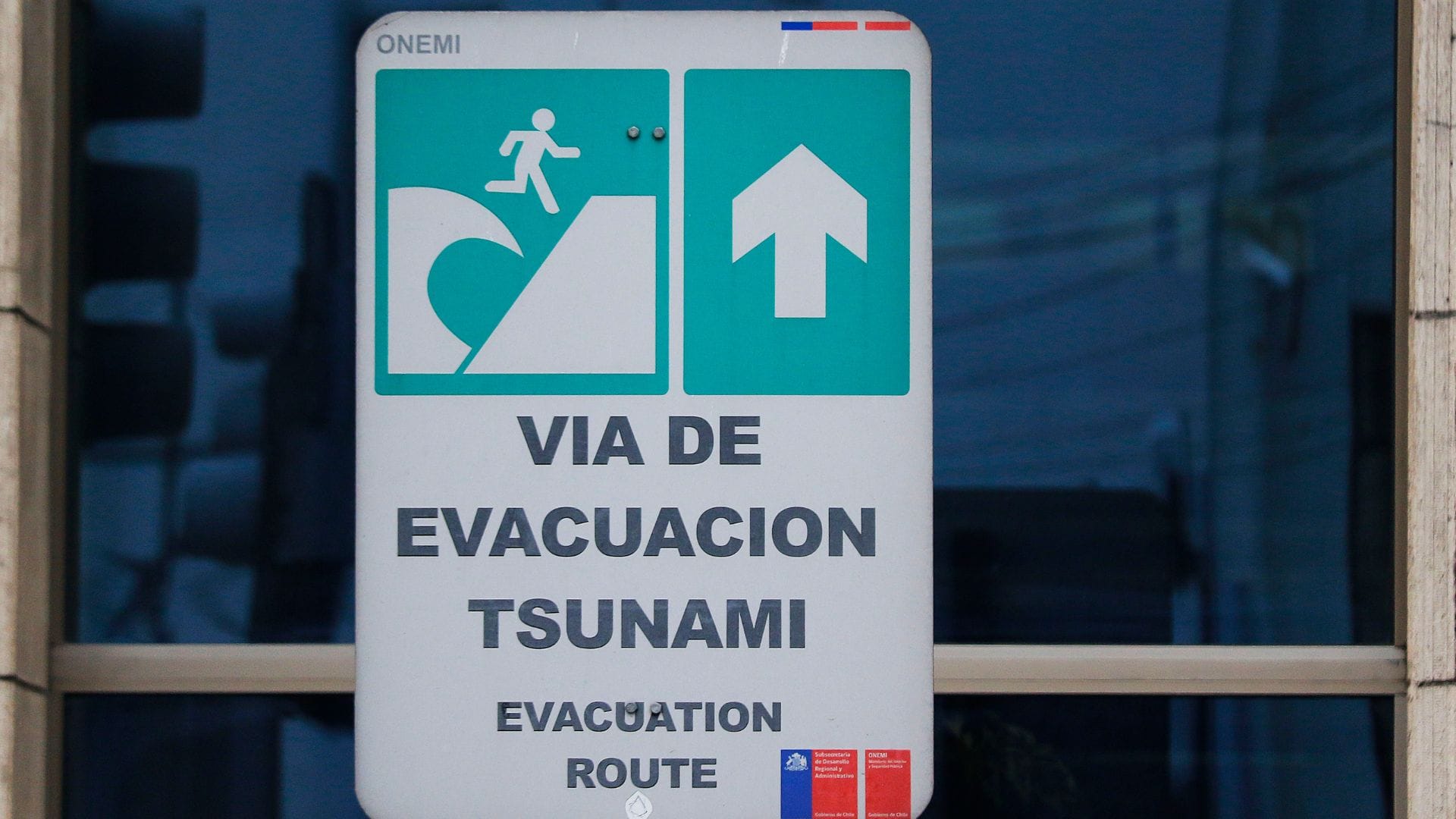 Editorial: La gran deuda por alerta sonora para maremotos en costas del Biobío