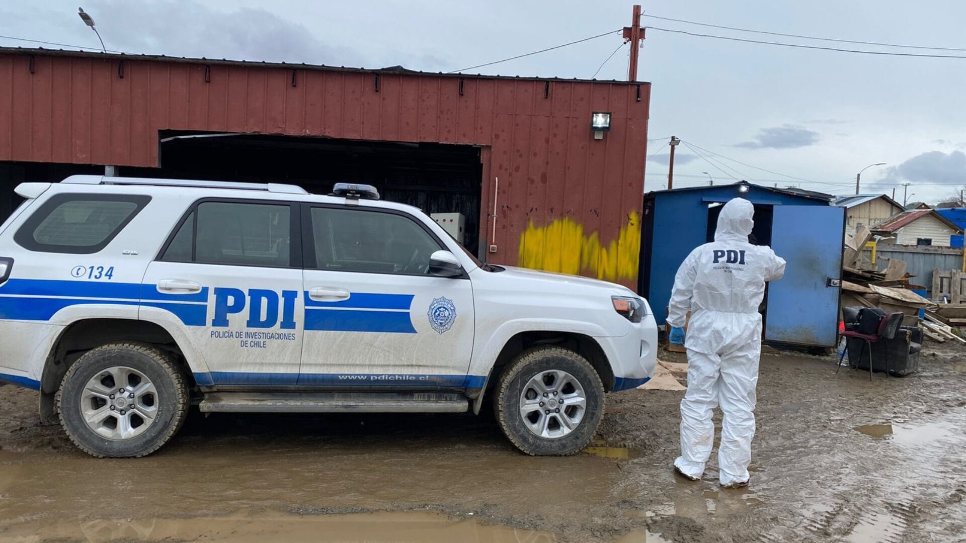 Indagan homicidio: Hombre murió tras ataque con arma blanca en cocina de empresa constructora en Punta Arenas