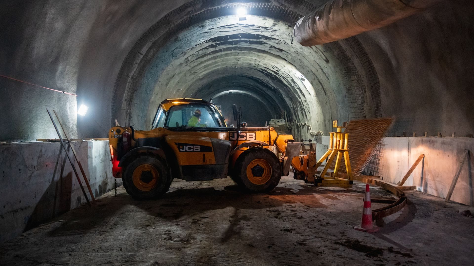 Marcan 54% de avance del nuevo Puente Ferroviario Biobío: Trabajos mejorarán resistencia a crecidas del río y sismos