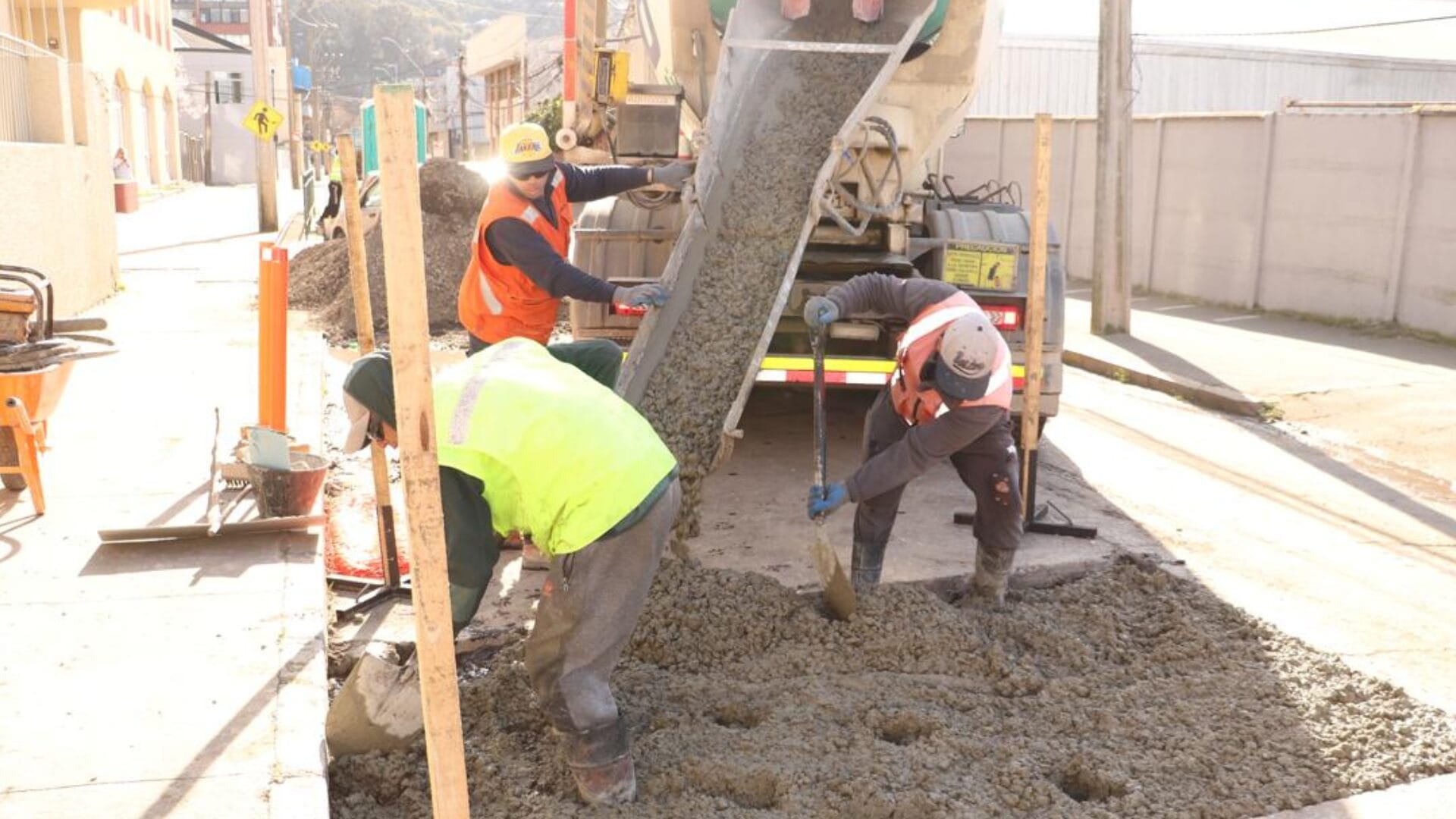 Invierten más de $300 millones para reparar baches en distintos sectores de Talcahuano