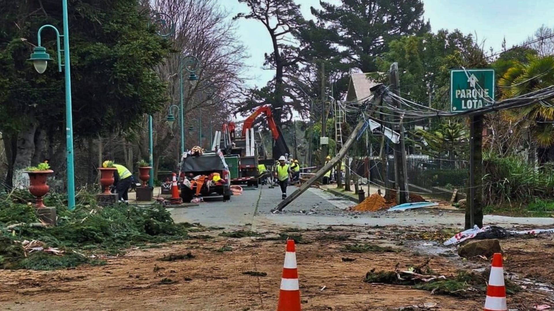 Graves problemas de luz y señal telefónica persisten en múltiples comunas del Biobío tras temporal