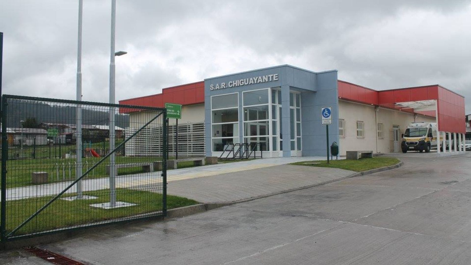 Nuevo hecho de violencia en un centro de salud: sujetos se enfrentaron con armas blancas dentro del SAR de Chiguayante