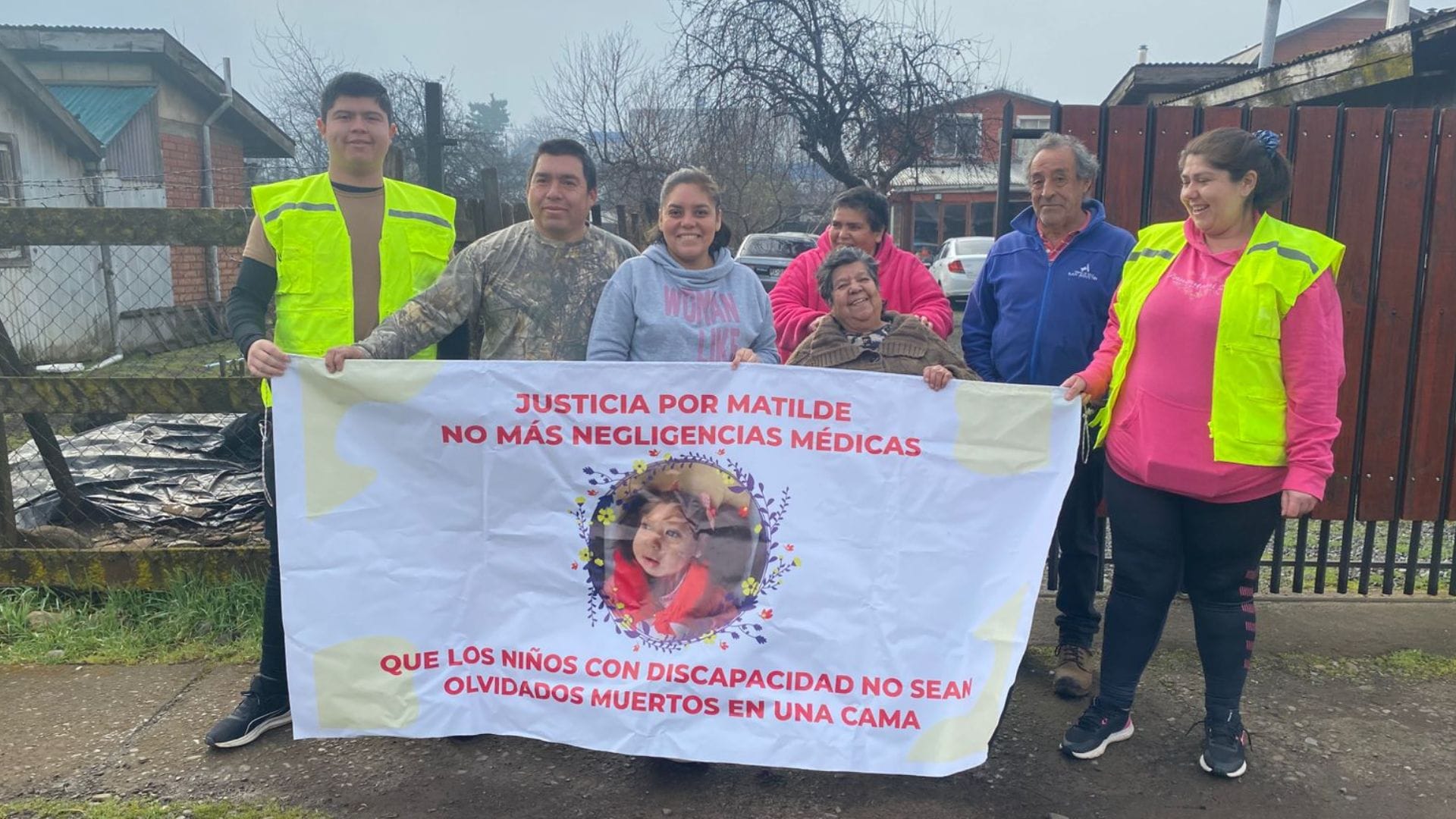 “Voy caminando por la Ley Matilde”: Madre que perdió a su hija por una negligencia médica llega al Biobío
