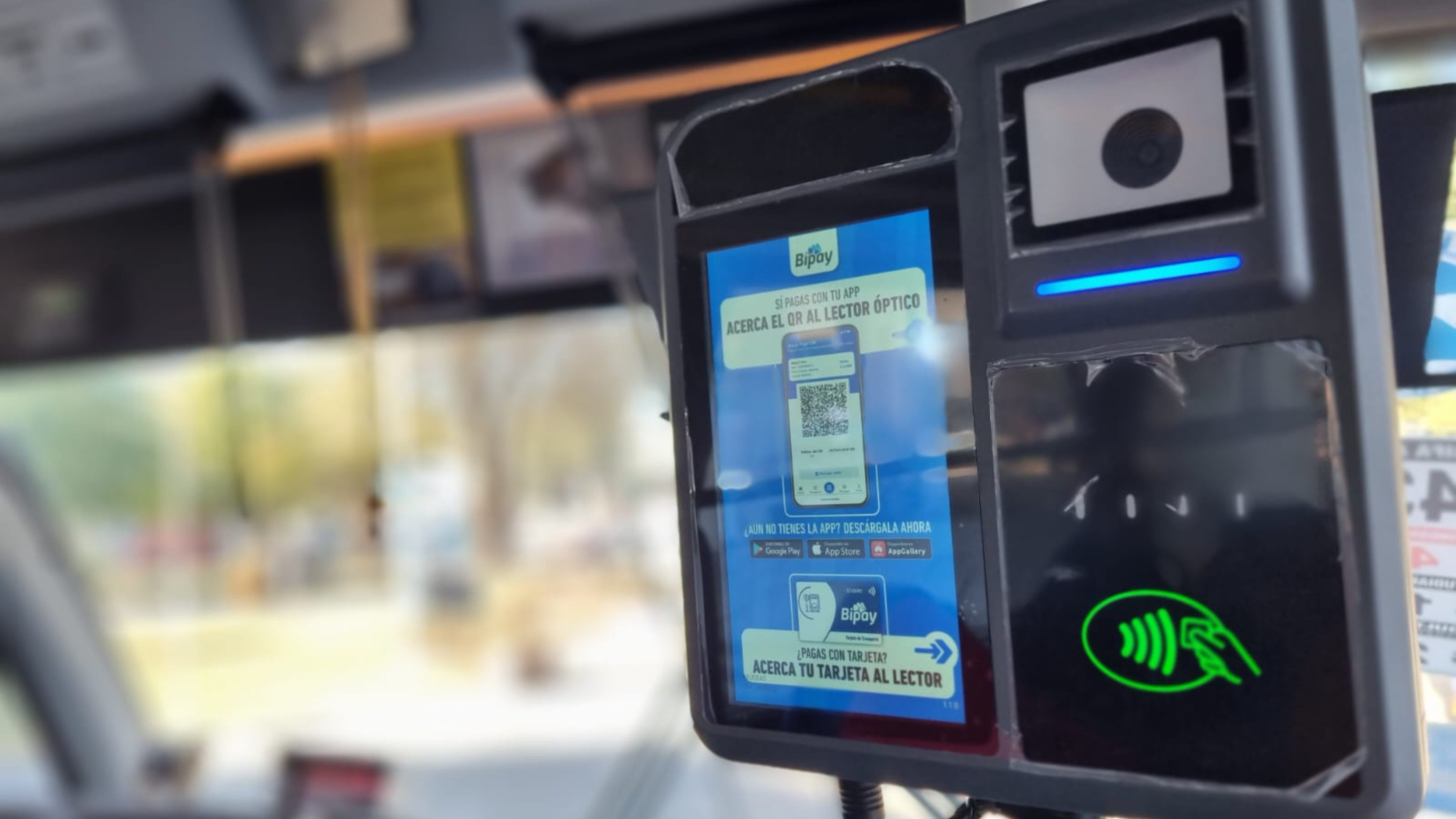 ¡Sin efectivo! Bipay expande pago sin contacto en transporte público a tres ciudades de Chile