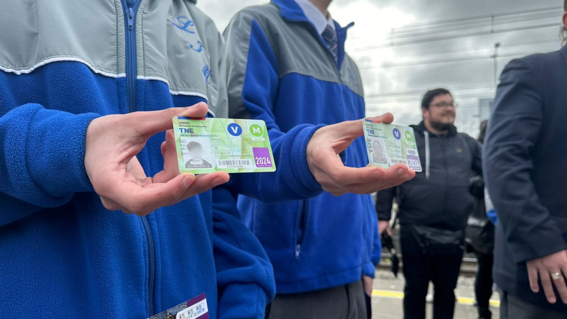Estudiantes podrán usar tarjeta TNE para viajar en Biotren