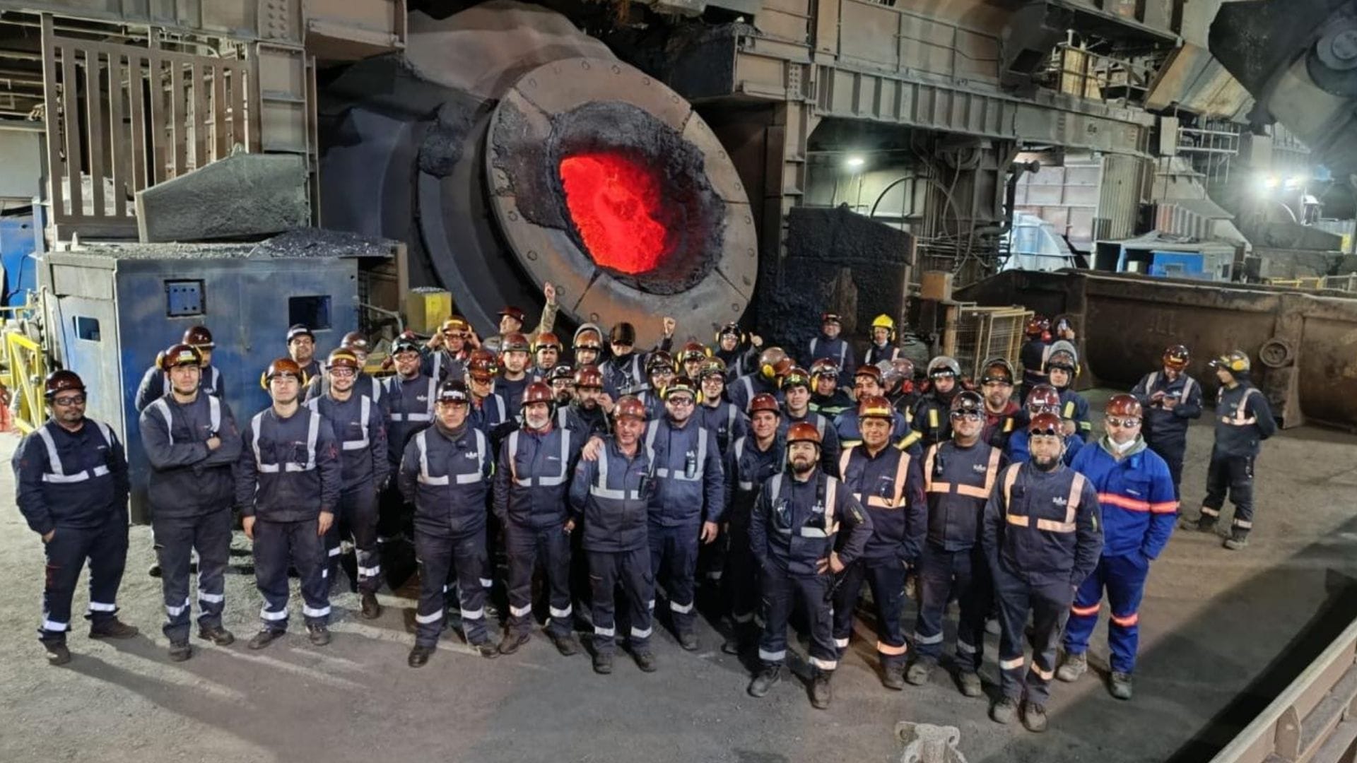 Inicia suspensión indefinida de las operaciones de Huachipato: “Ha sido un final digno y emblemático”