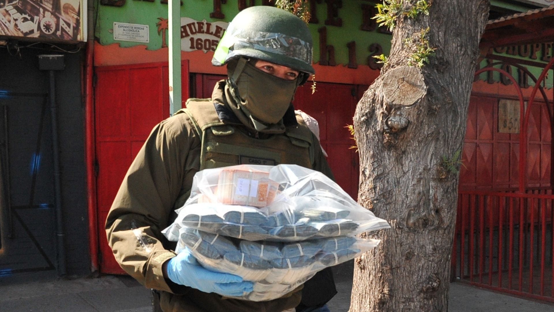 Recuperan parte del millonario botín robado desde una sucursal Brinks en Rancagua: Detienen a tres personas más