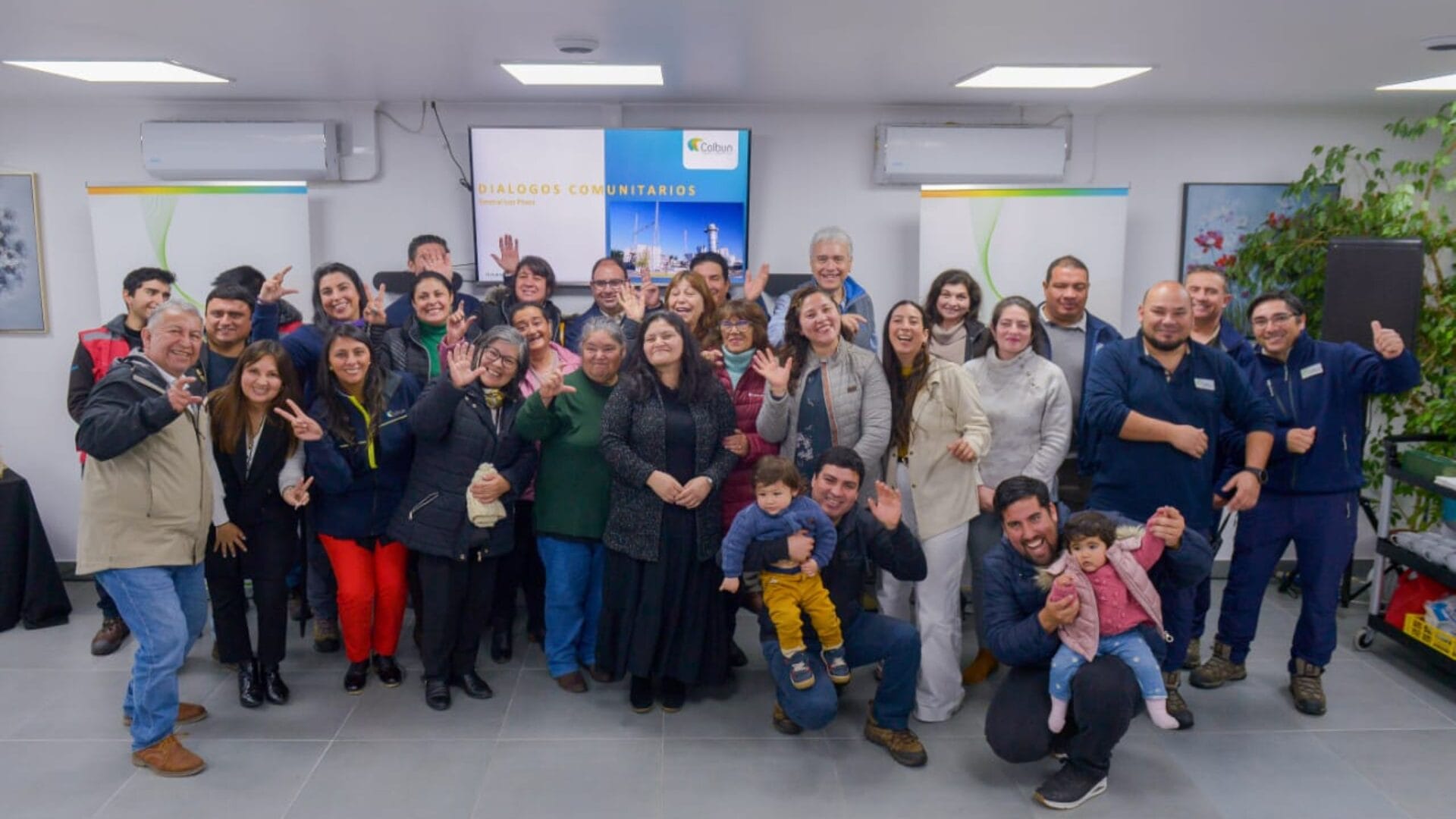 Colbún realizó cuenta pública de su Central Los Pinos: Puso foco en el diálogo y la construcción de confianzas con la comunidad