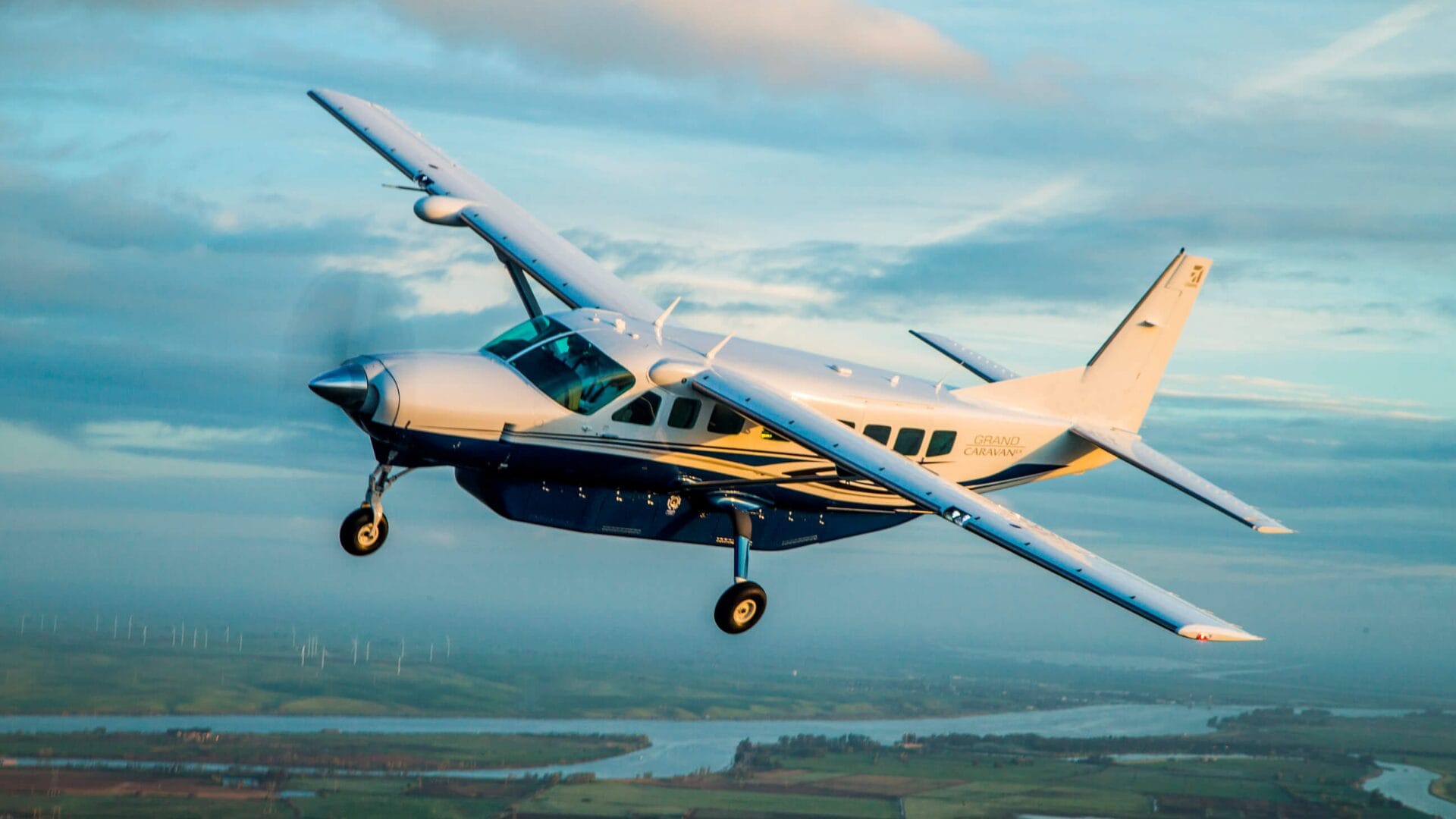 Alcanza los 340 kilómetros por hora: Las potencialidades del Cessna Grand Caravan que va a adquirir Carabineros Biobío