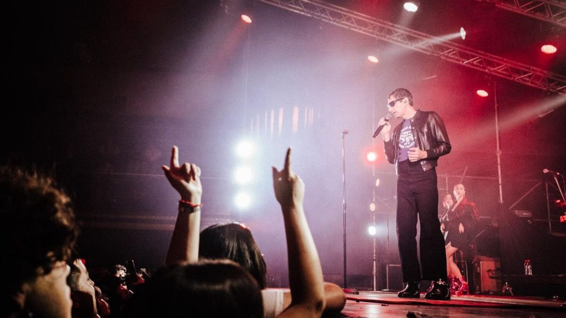 Casa del Deporte en Concepción volvió a acoger show de música con “Festival Paraíso Pop”: Cerca de 2 mil personas disfrutaron