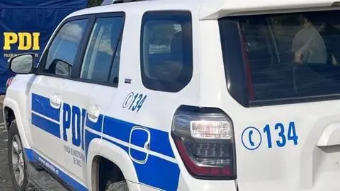 Estaba envuelto en una frazada: Hallan cadáver de mujer bajo un puente en Castro