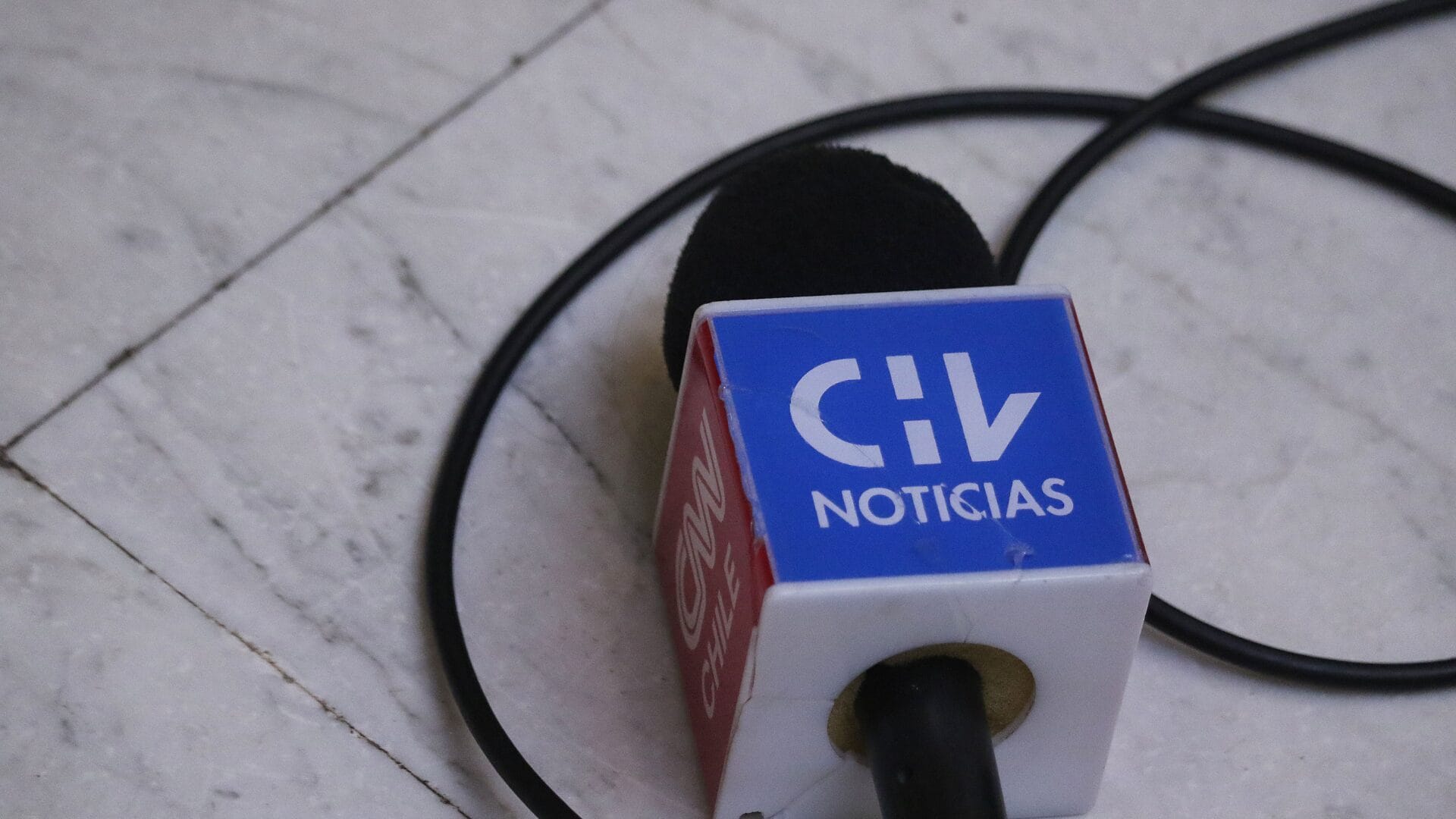 “Me gusta mostrarme”: Conocida periodista de CHV se unió a plataforma para adultos