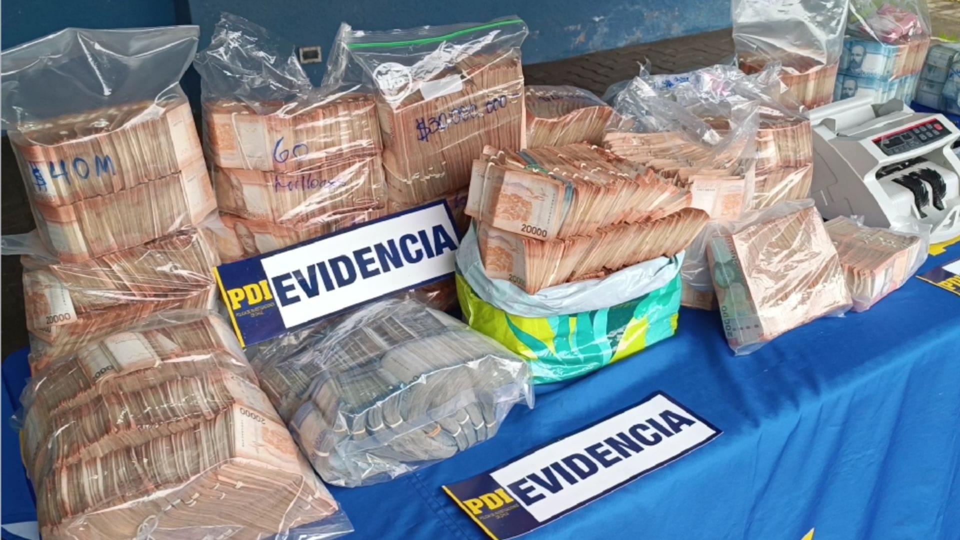 Detienen a narcotraficantes que escondían más de mil millones de pesos en efectivo en el Gran Concepción