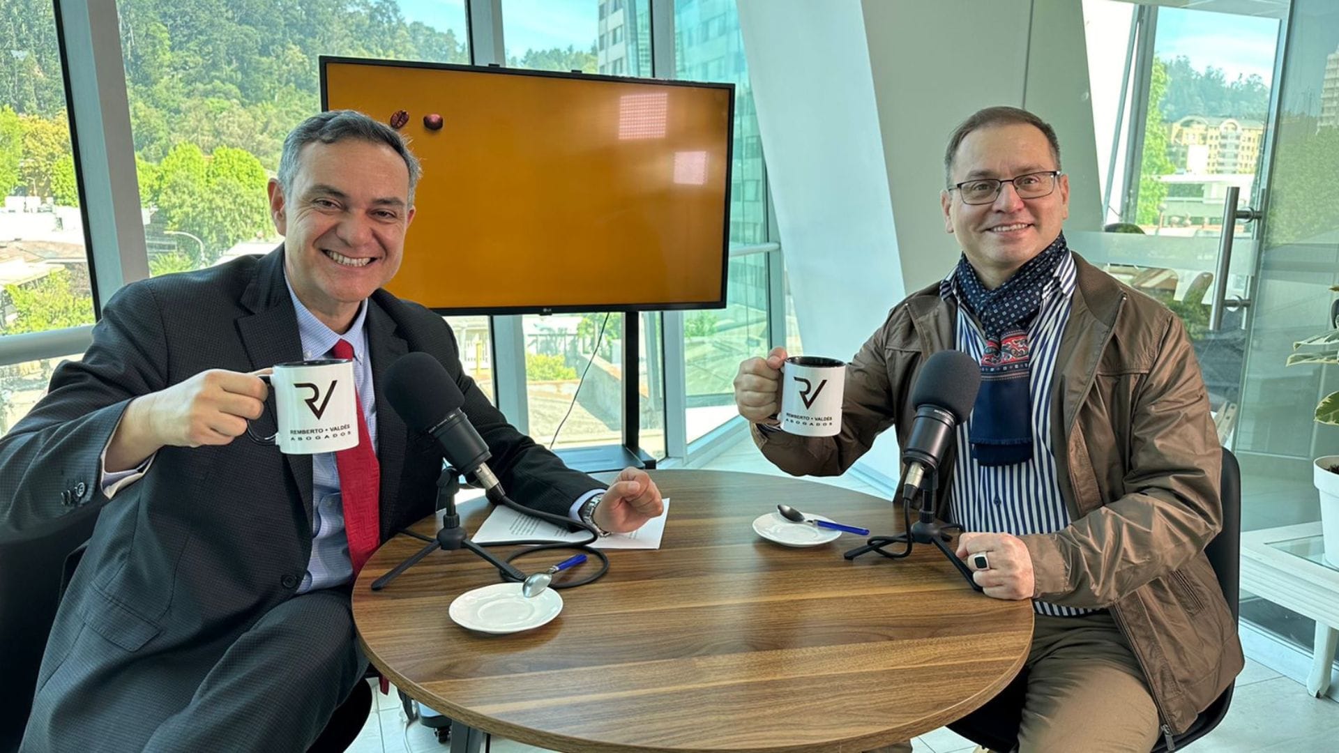 “Un Café Con” Remberto Valdés debuta en SABES: Nuevo programa relata historias de éxito empresarial en la región del Biobío