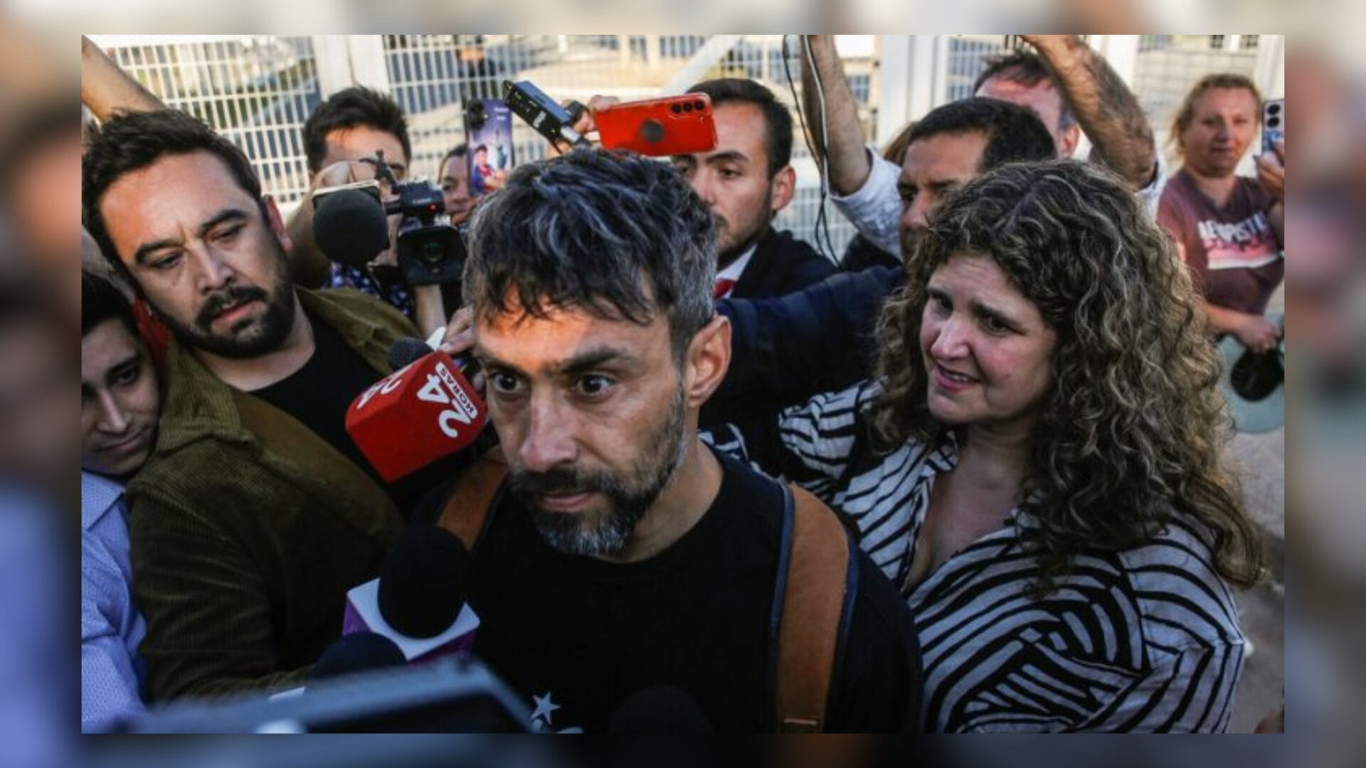 Así fue la salida de Jorge Valdivia de la cárcel de Rancagua