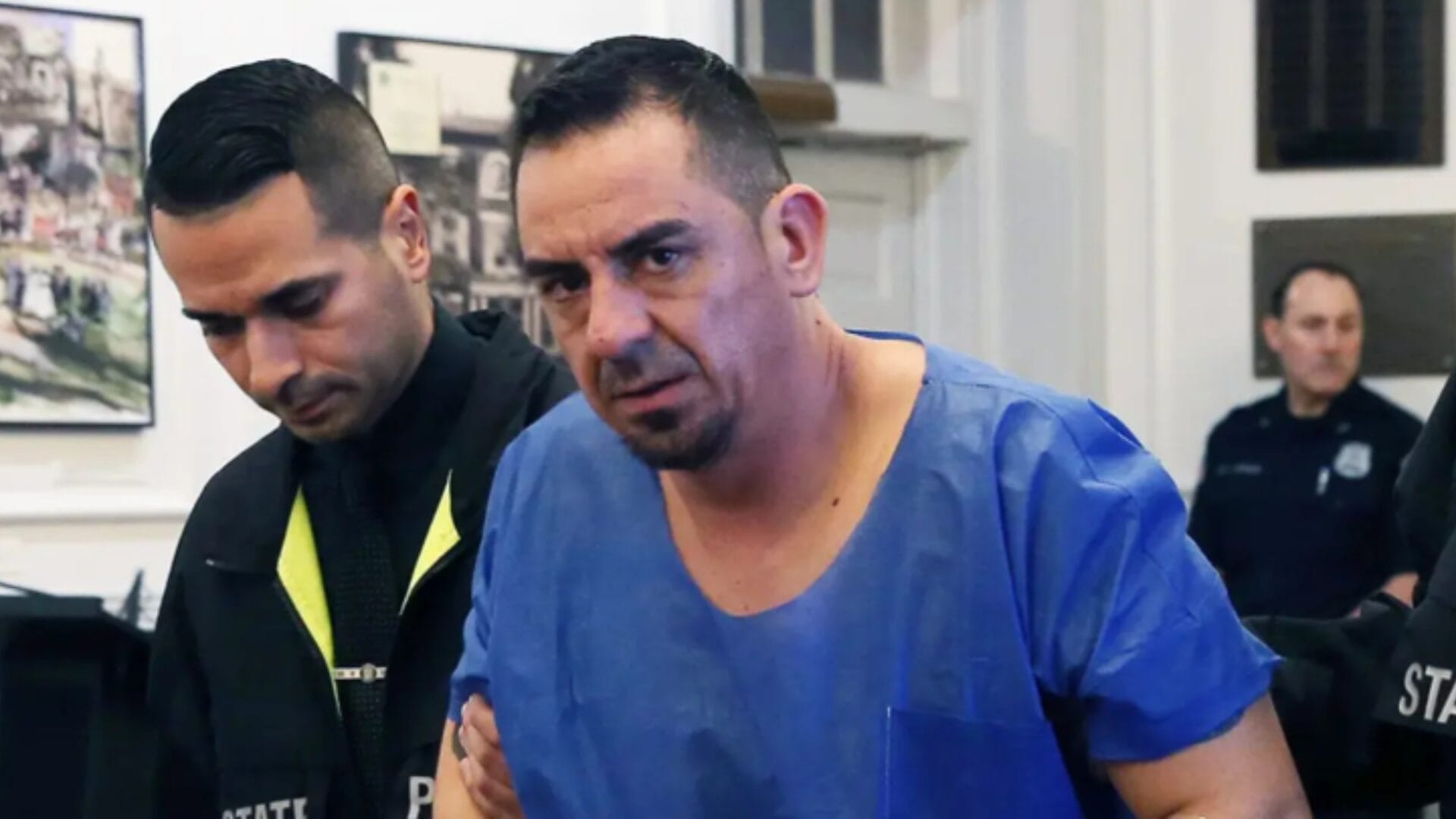 Chileno ilegal en Estados Unidos mata a adolescente y deja herido a otro en brutal ataque armado contra su pareja e hijos