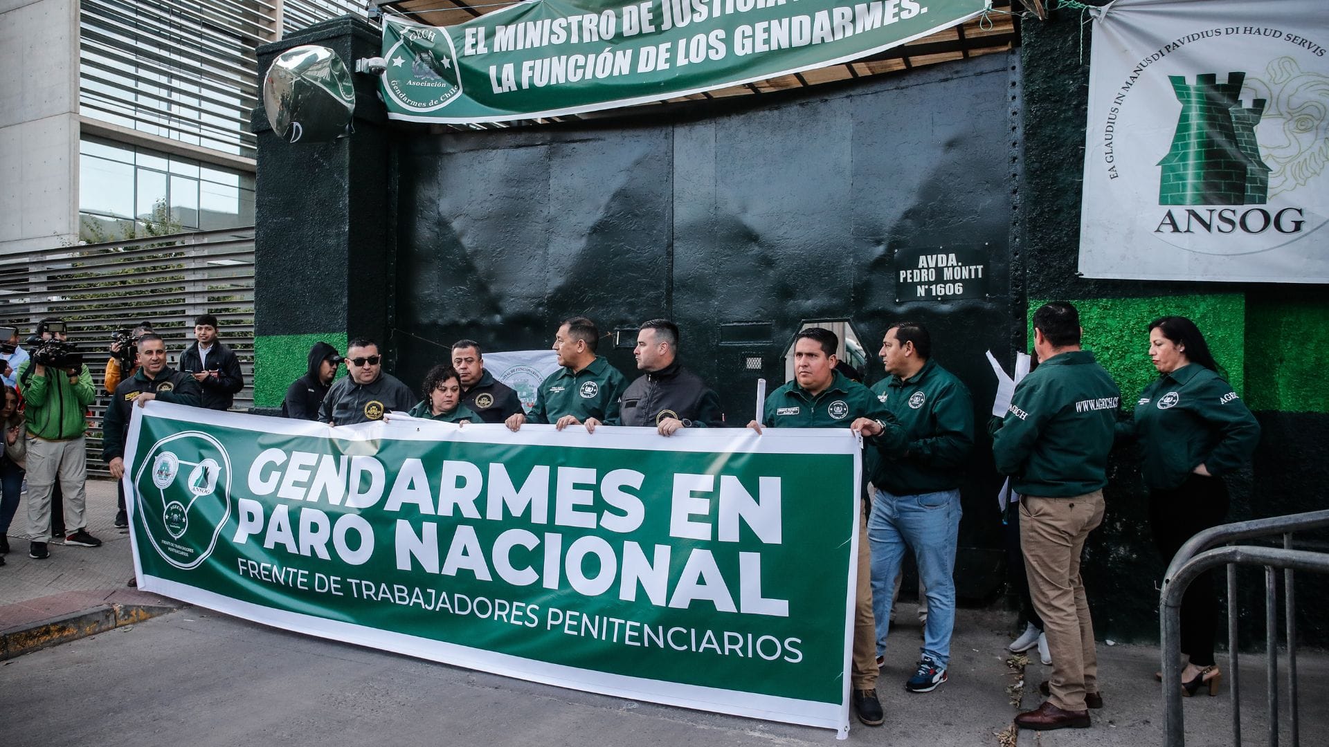 Gendarmería logra acuerdo con Justicia y depone movilizaciones tras una semana de protestas