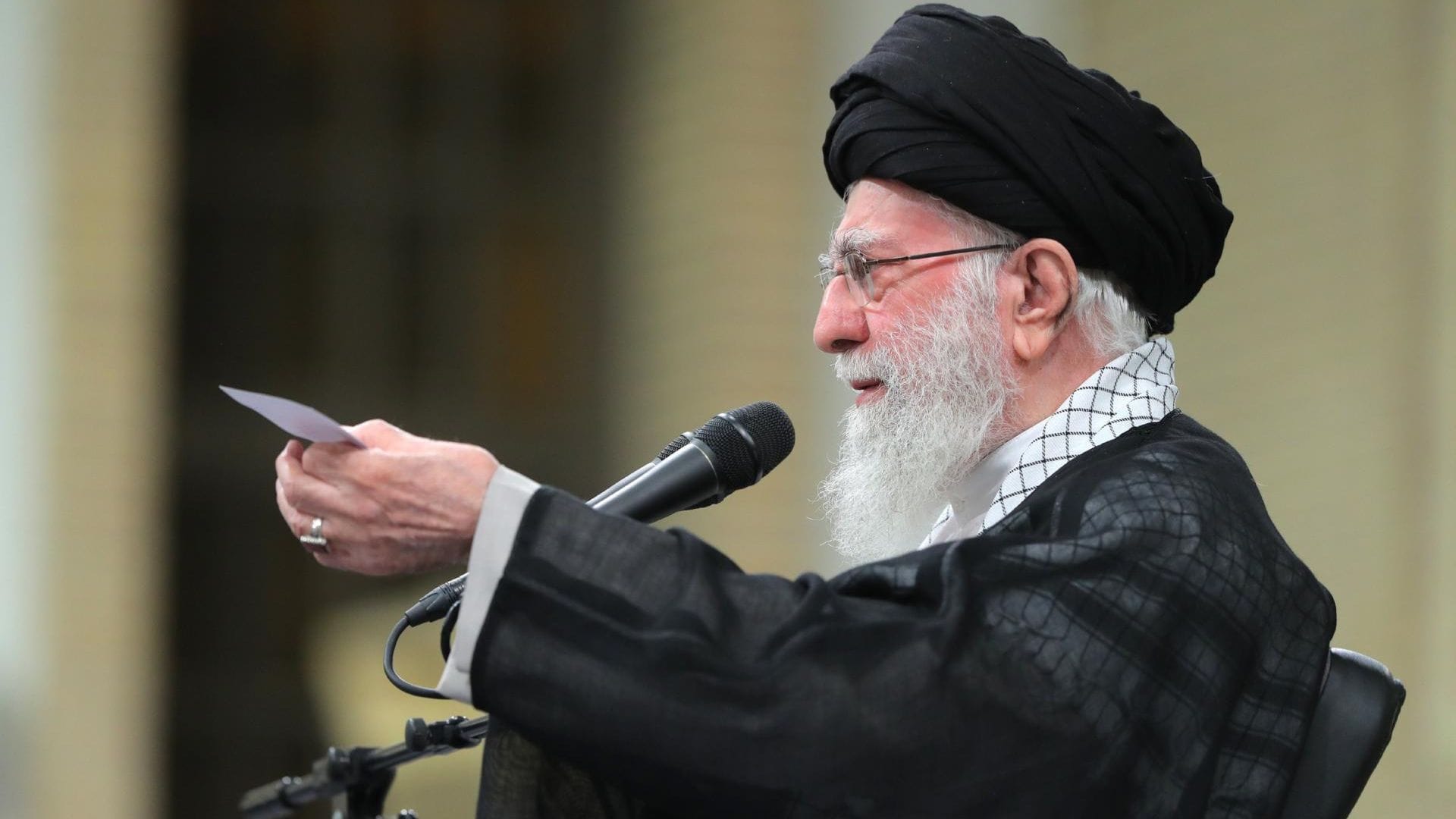 Irán condena a muerte a tres personas acusadas de espiar para Israel