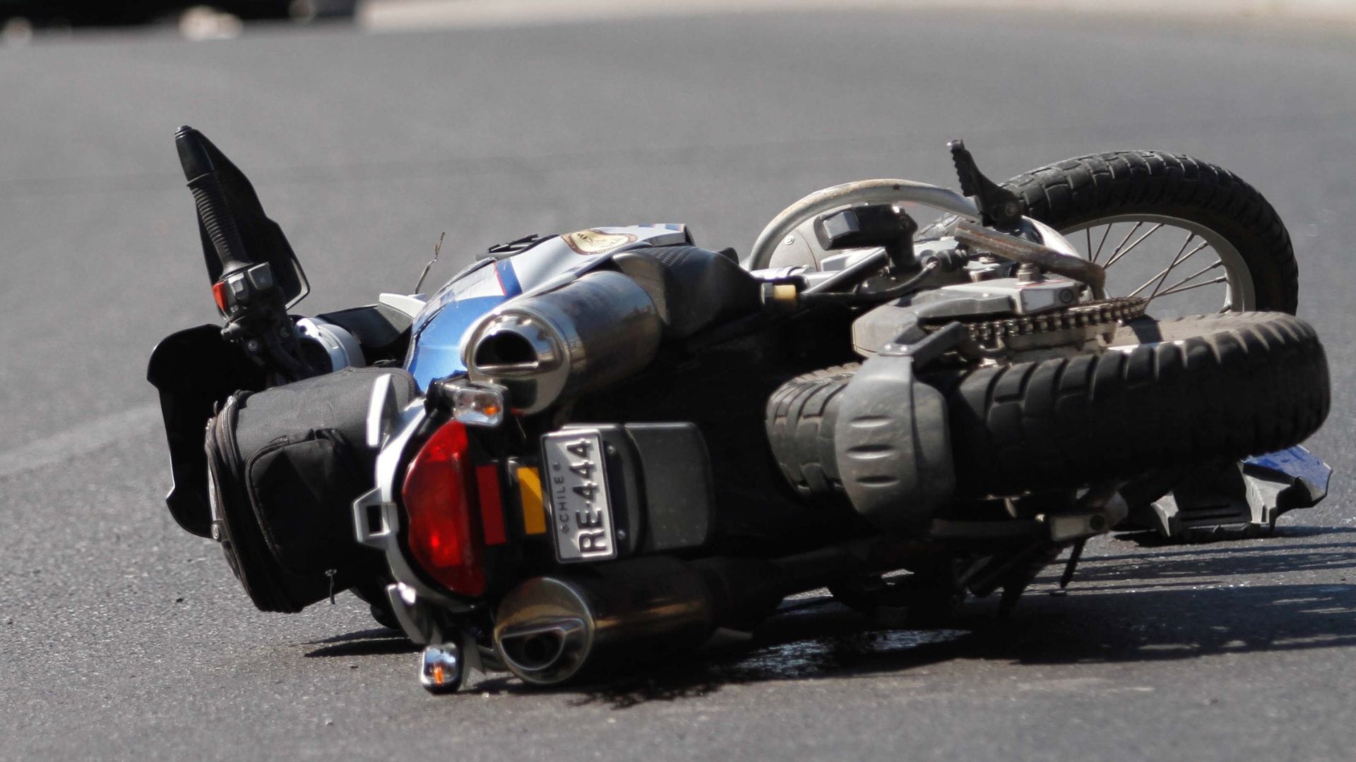 Carabinero fallece en un trágico accidente de tránsito en motocicleta en céntrica esquina de Chillán