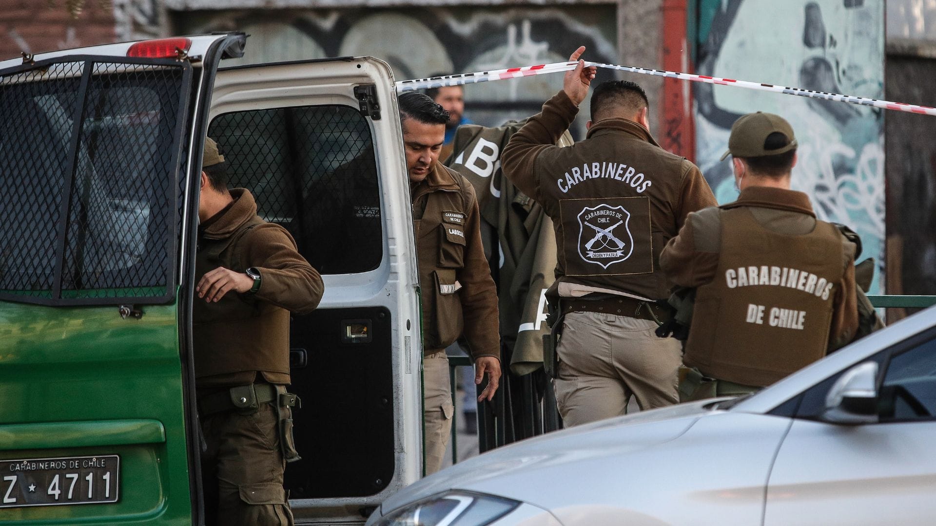 Fue detenido: Sujeto asesina a un joven de 23 años con una botella en las cercanías de local de votación en Quilicura