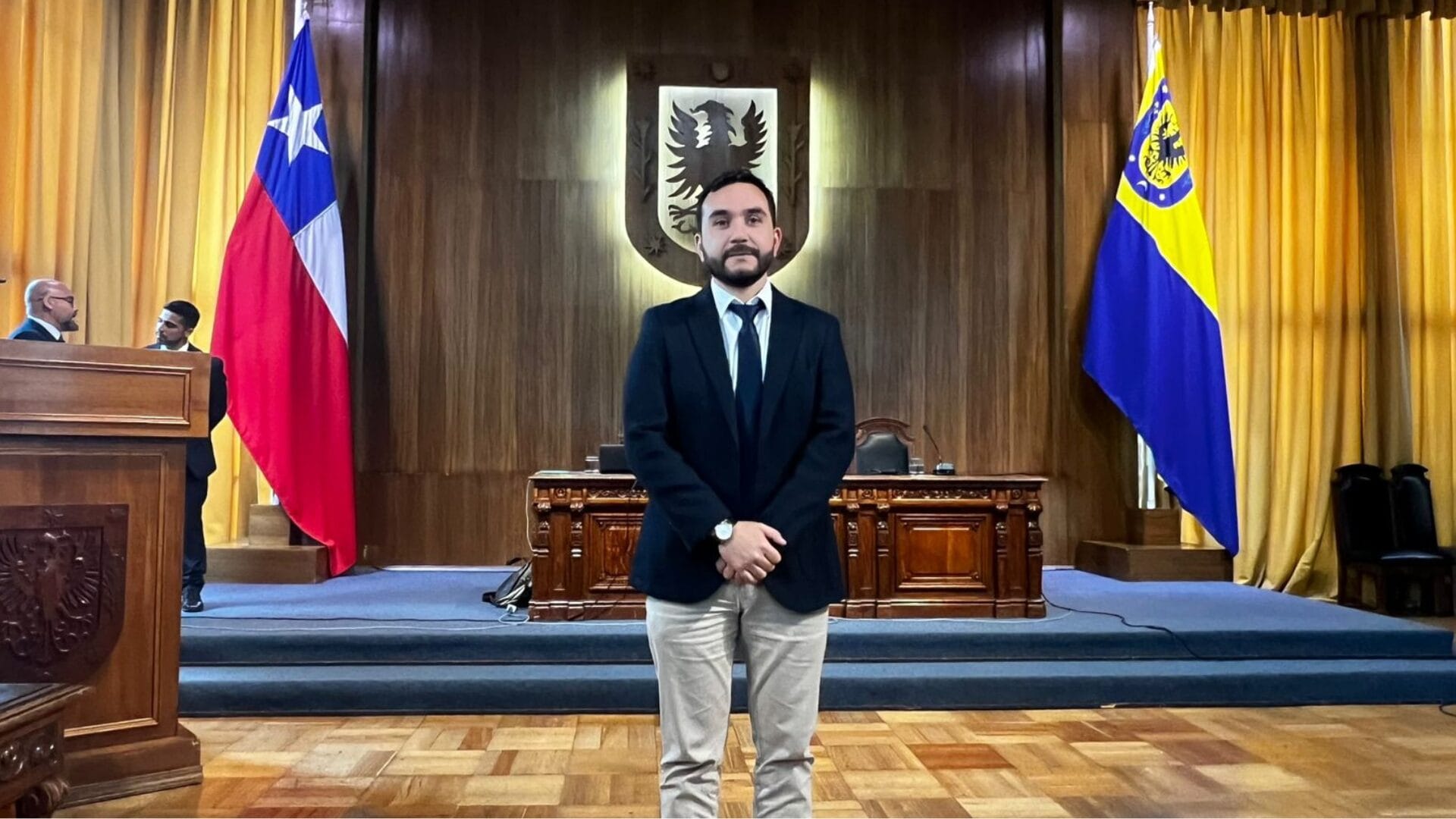 Boris Negrete asume como alcalde de Concepción