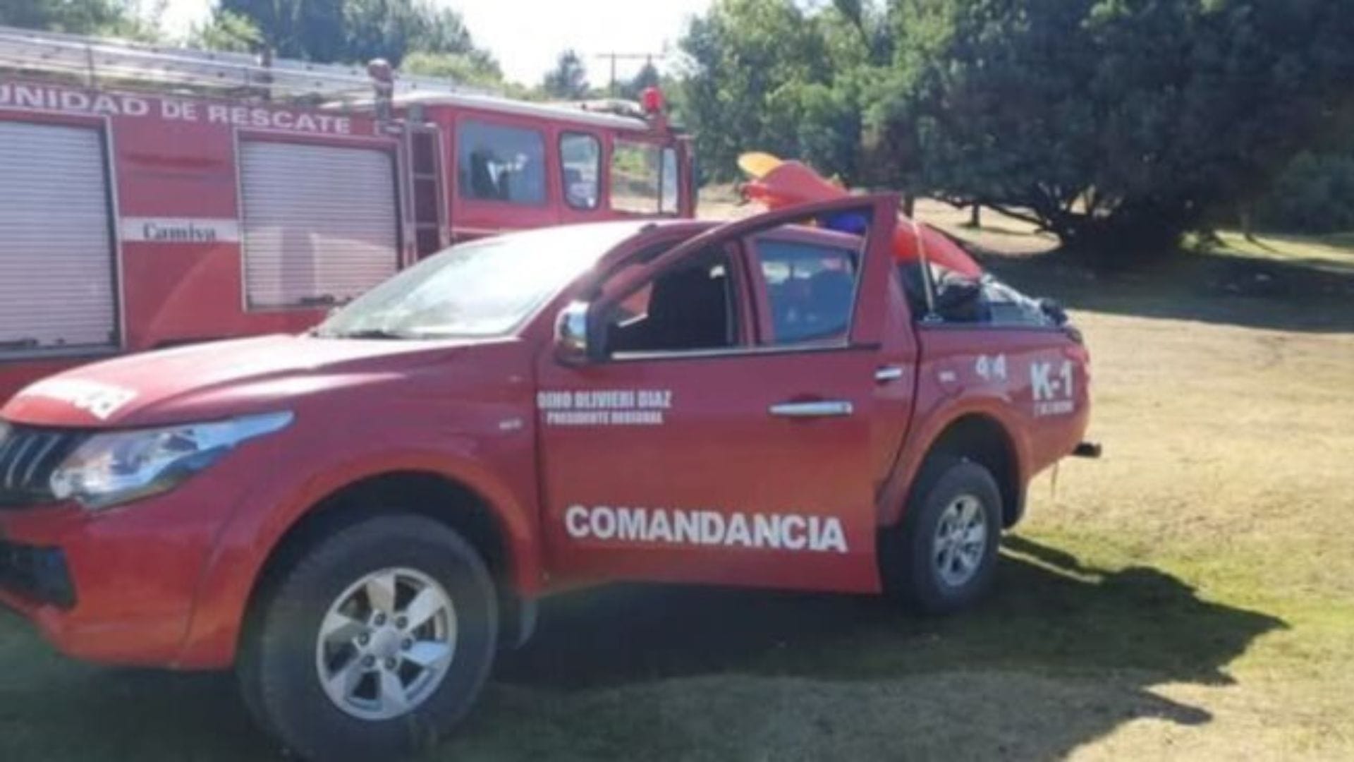 Amplio operativo para rescatar a personas varadas en una isla en medio del río Biobío: Menor sigue atrapado