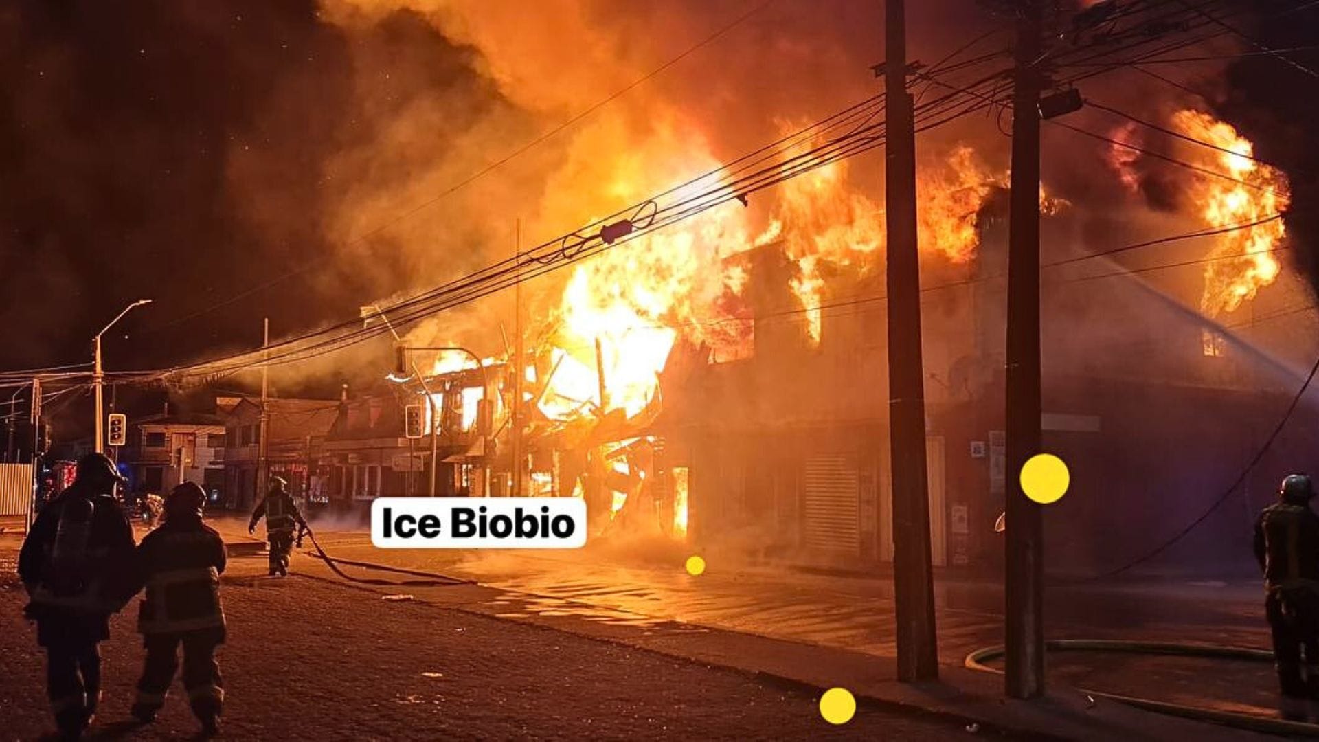 Gran incendio en Talcahuano arrasa con casas y locales comerciales: Familias y emprendedores lo perdieron todo