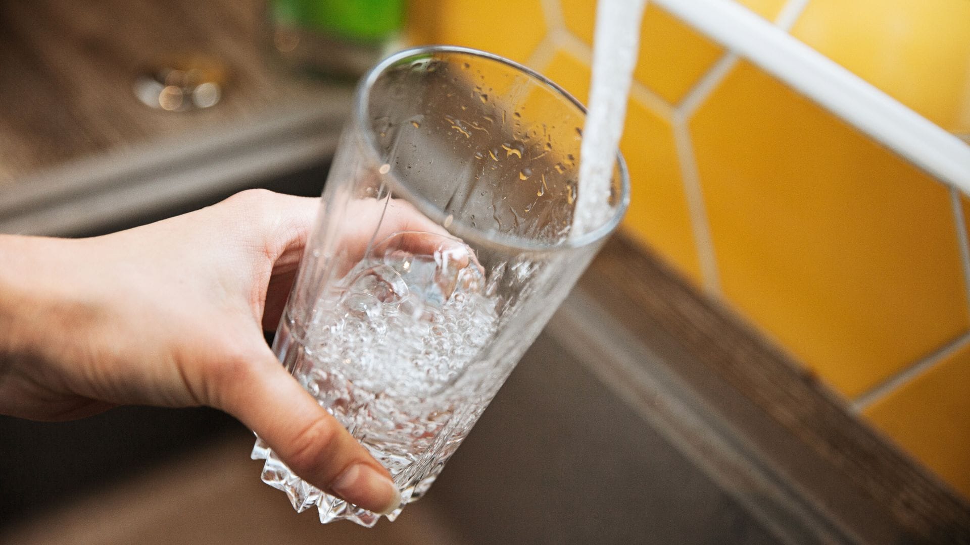 Subsidio a la cuenta del agua: Quiénes pueden acceder, cuáles son los montos que cubre y cómo postular