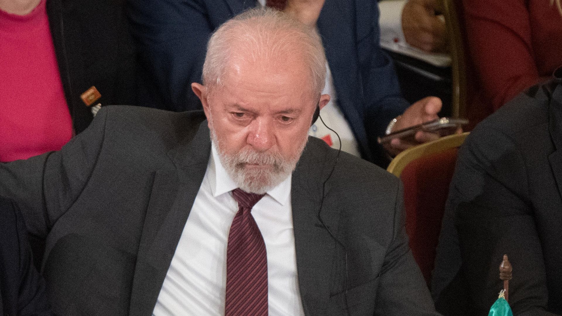 Internan en la UCI a Lula da Silva: Presidente de Brasil sufrió hemorragia intracraneal tras accidente