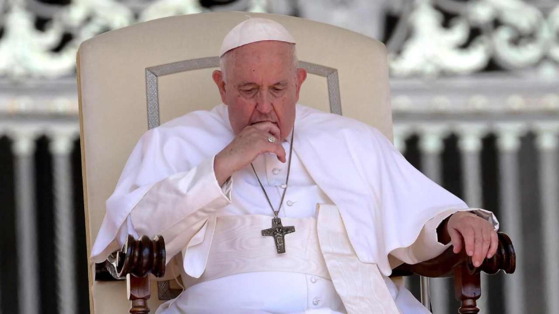 Papa Francisco aboga por alto al fuego en todo el mundo por Navidad