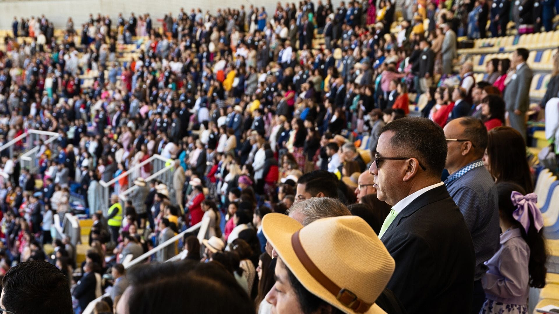Más de 7 mil personas asistieron a la Asamblea Regional de Testigos de Jehová en Concepción