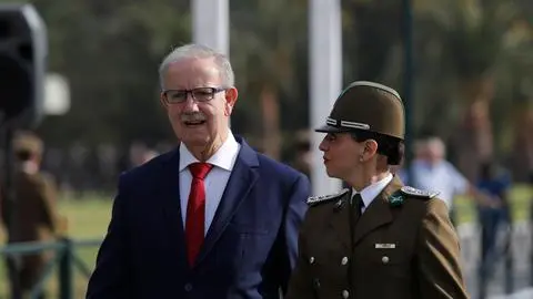 Delincuentes entran a robar a la vivienda de ex general director de Carabineros en Providencia