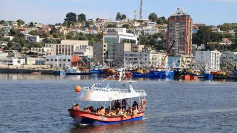 Tras tragedia en Bahía Mansa en Osorno: Cuáles son las recomendaciones para los turistas a la hora de subirse a una embarcación