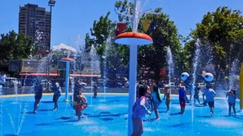 Por problemas técnicos Municipalidad de Concepción suspende el uso de juegos de agua