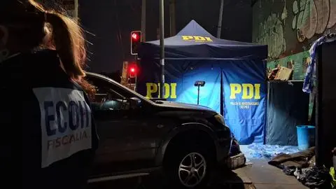 Fue baleado en la cabeza: Encuentran sin vida a hombre en situación de calle en Estación Central
